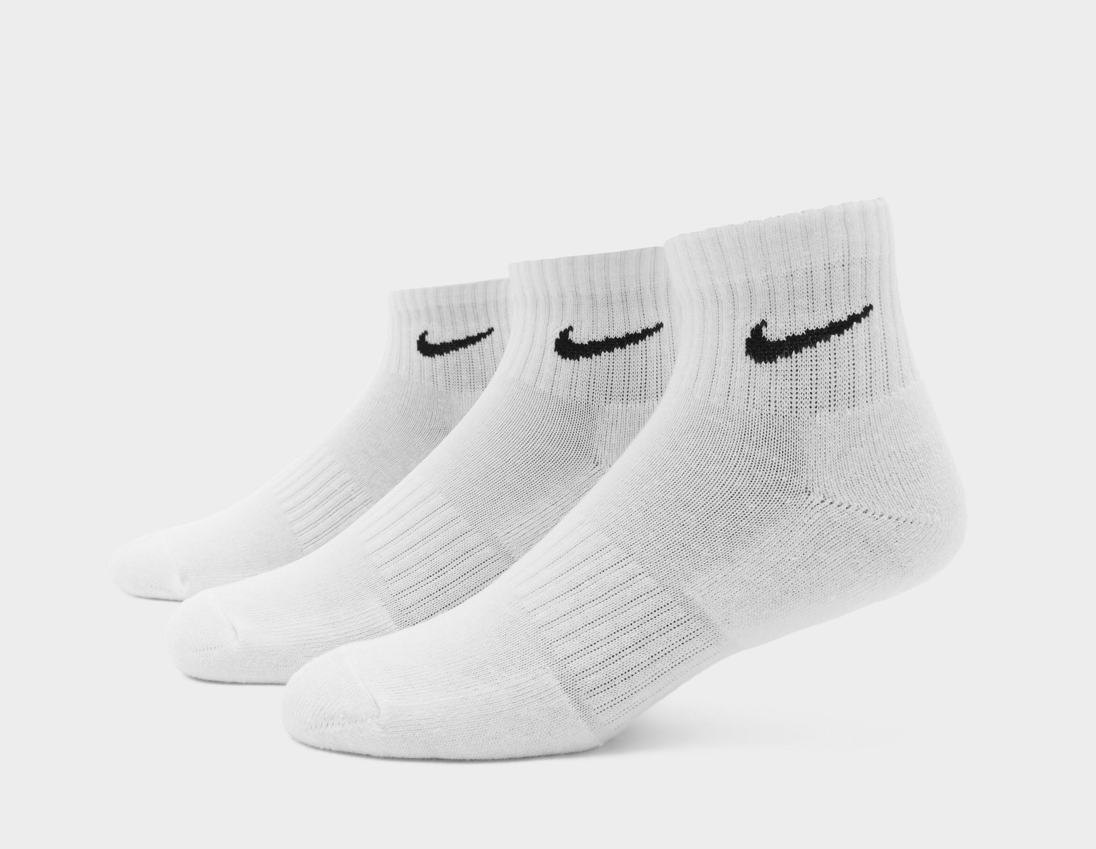 Nike 3-Pack Lightweight Quarter Socks White in   Size 5-8