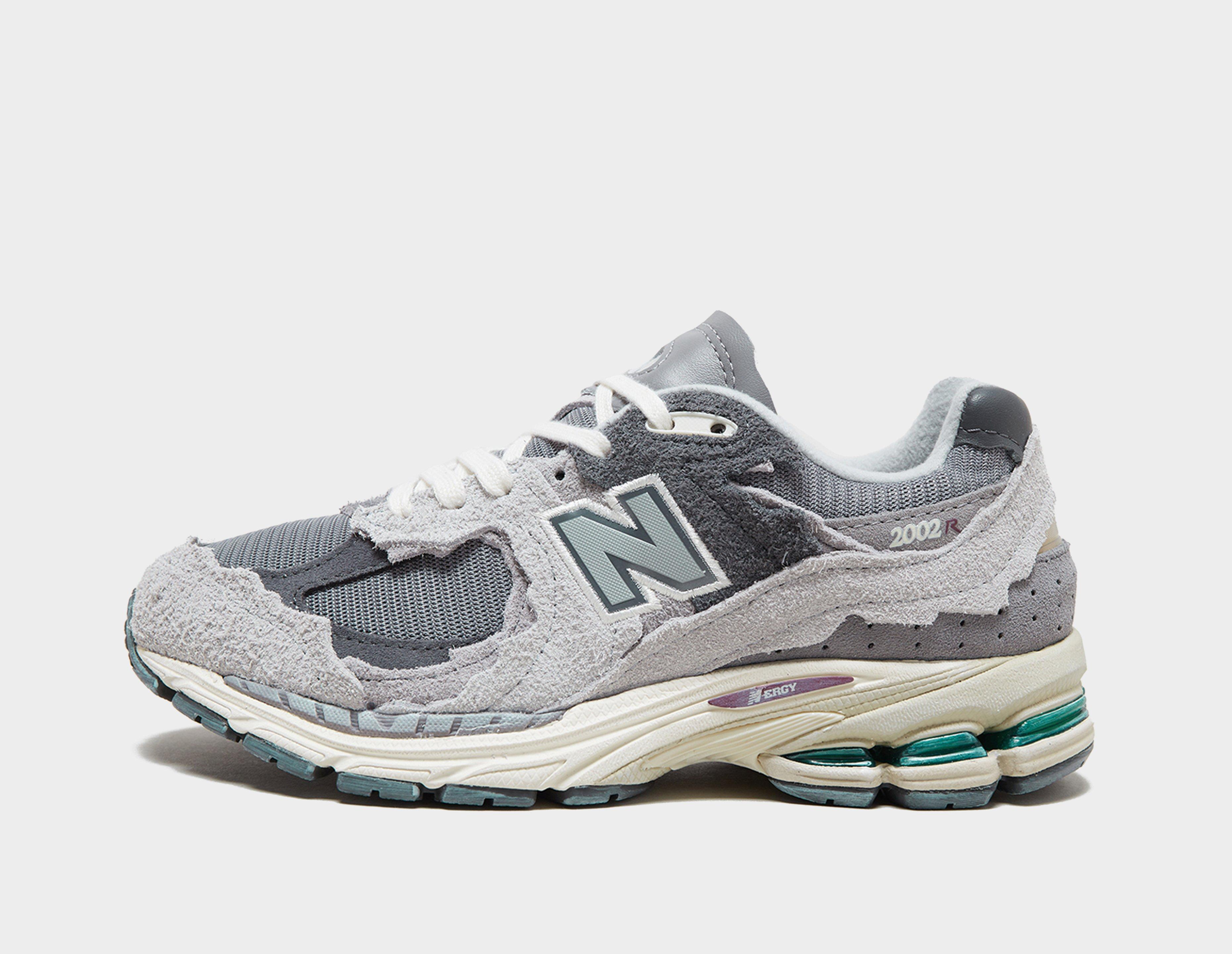 New Balance 2002R Protection Pack Grey in  Men's Size 9