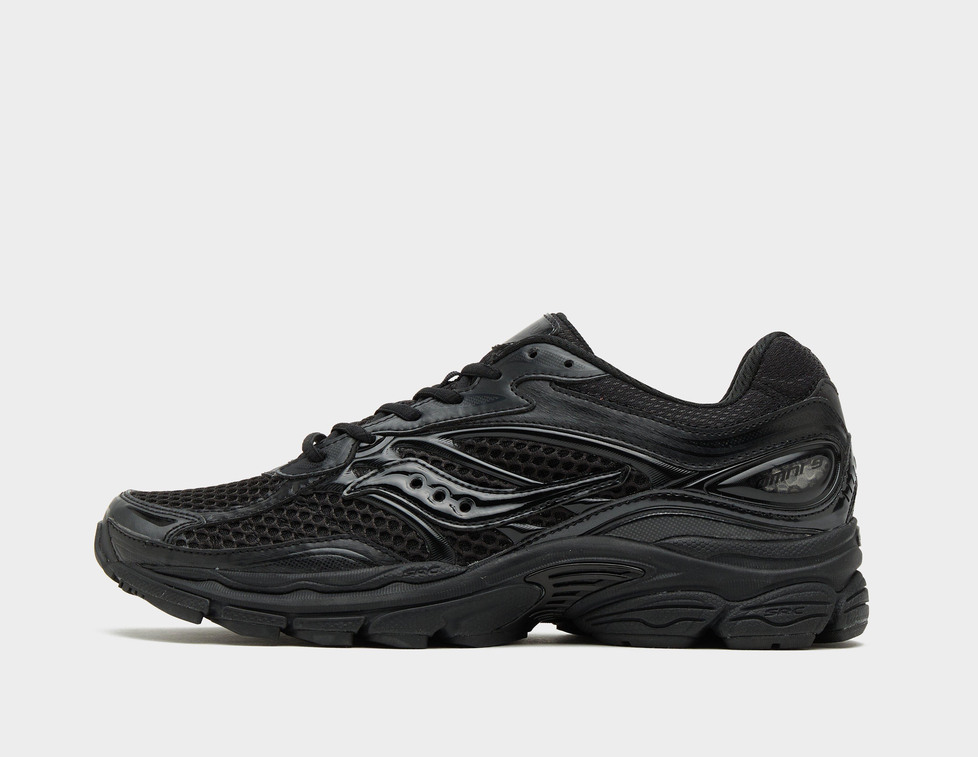 Saucony Progrid Omni 9 Black in  Men's Size 10.5