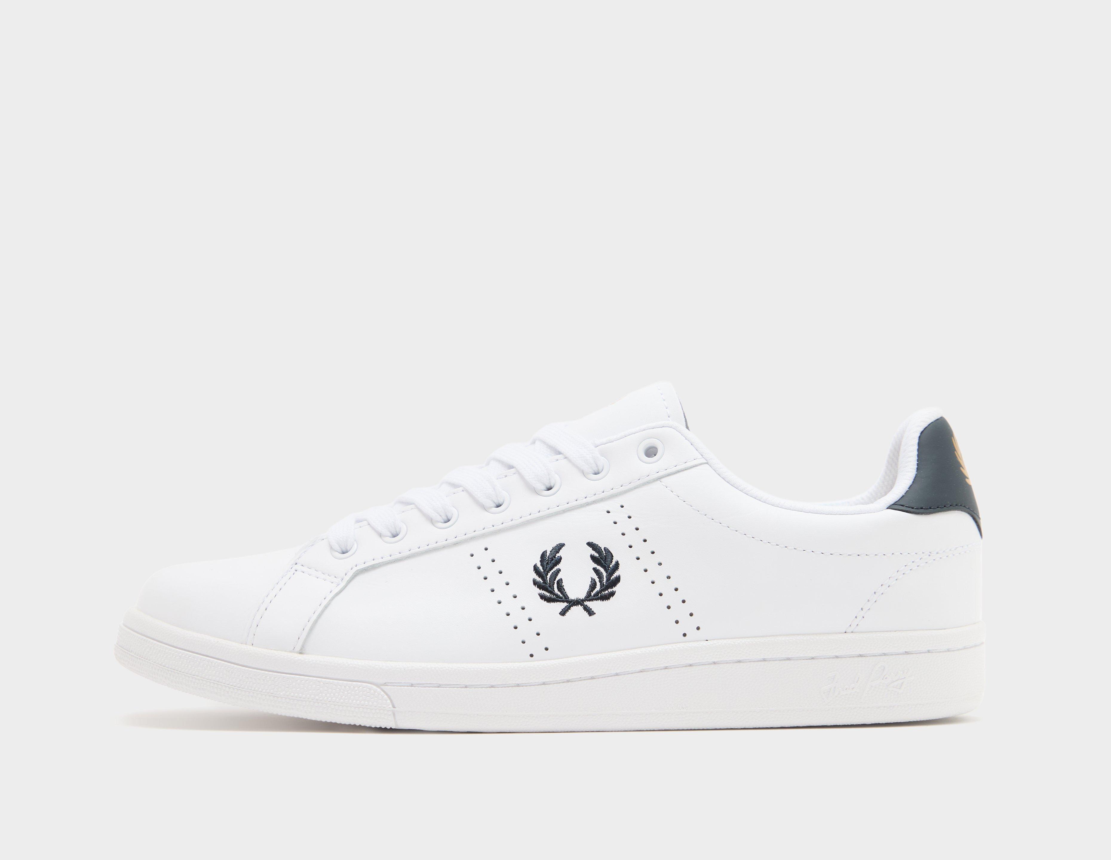 Fred Perry B721 White in  Men's Size 8