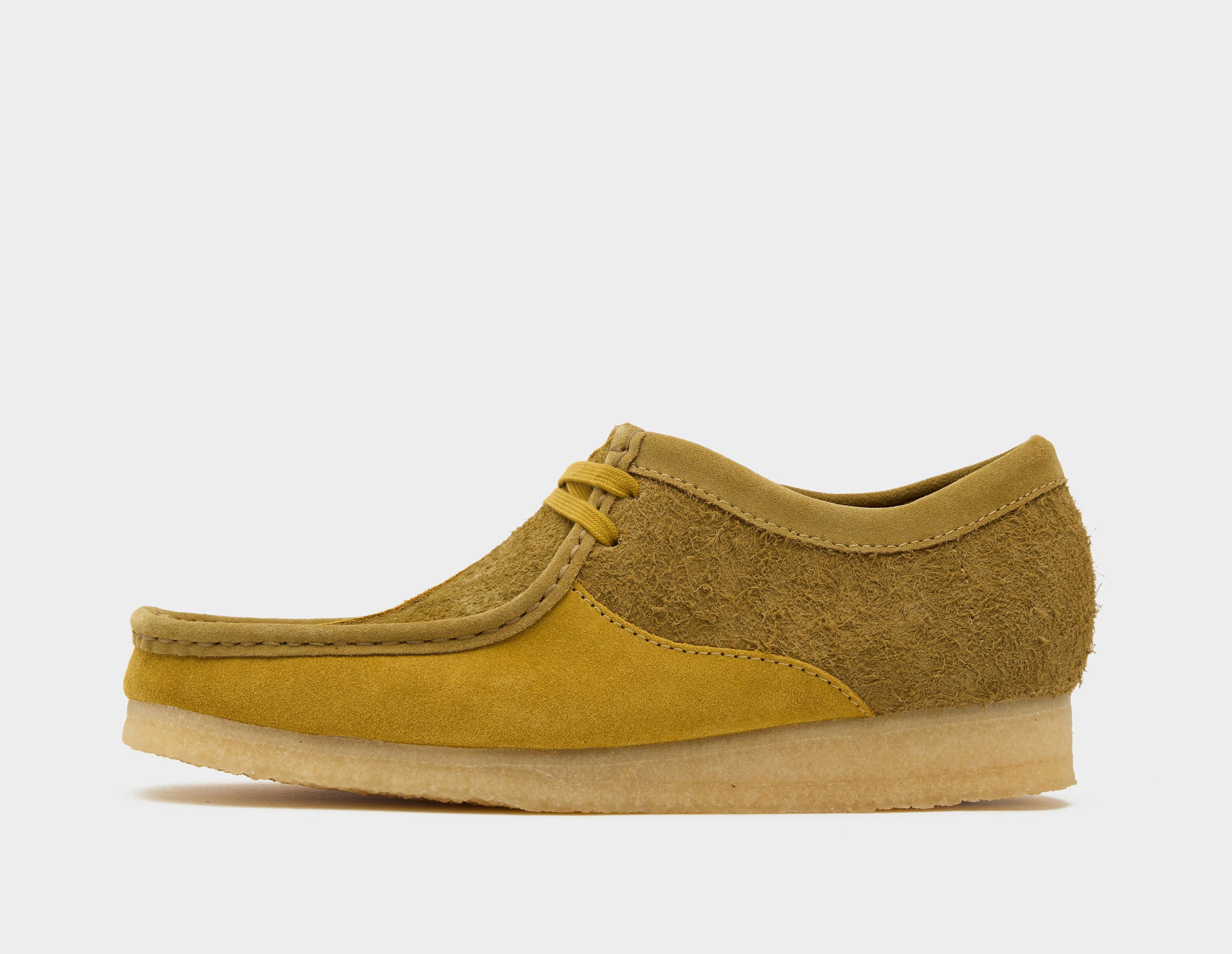 Clarks Originals Wallabee Green in  Men's Size 7