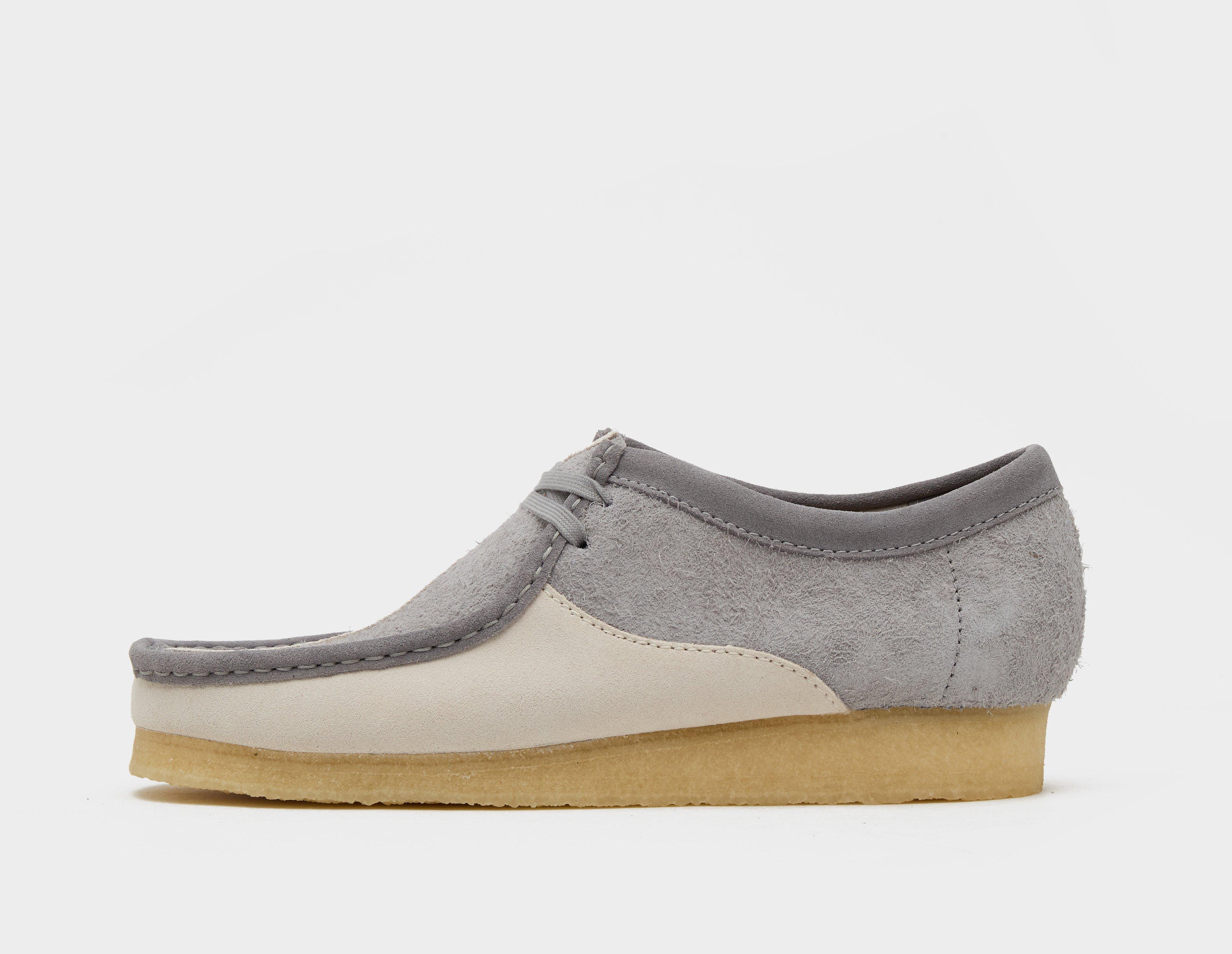 Clarks Originals Wallabee Grey in  Men's Size 7