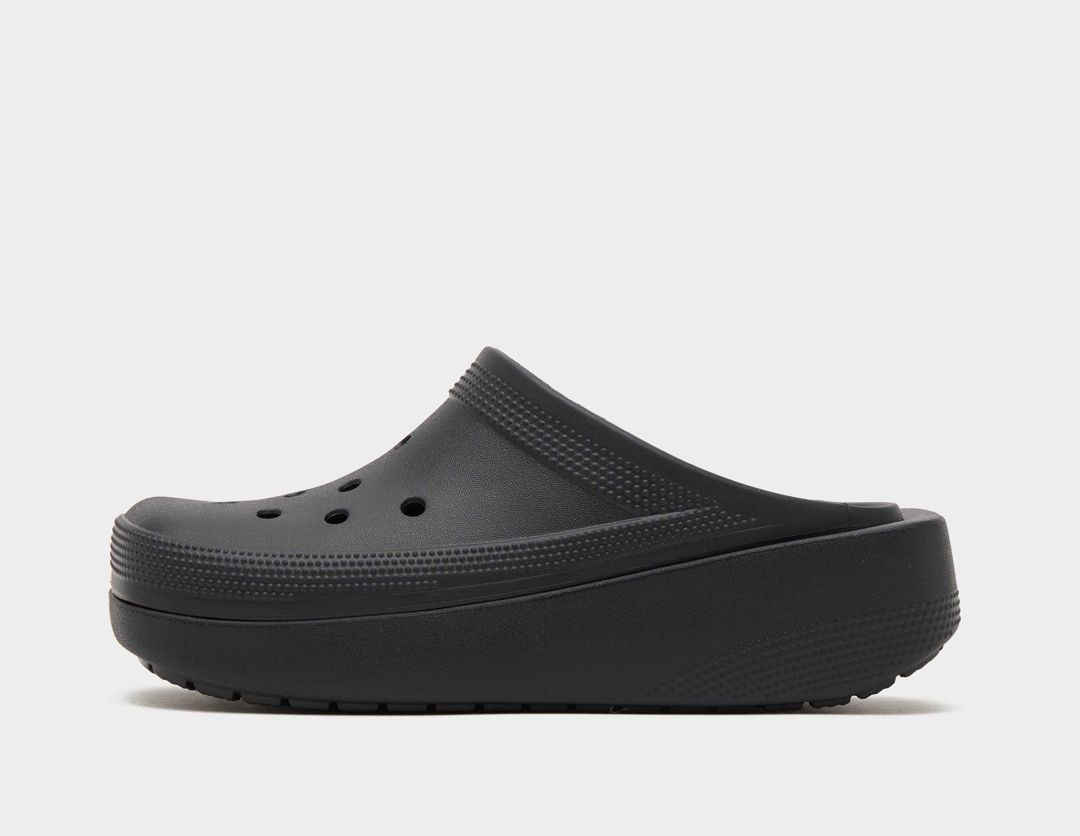 Crocs  Blunt Toe Clog Black in  Women's Size 7