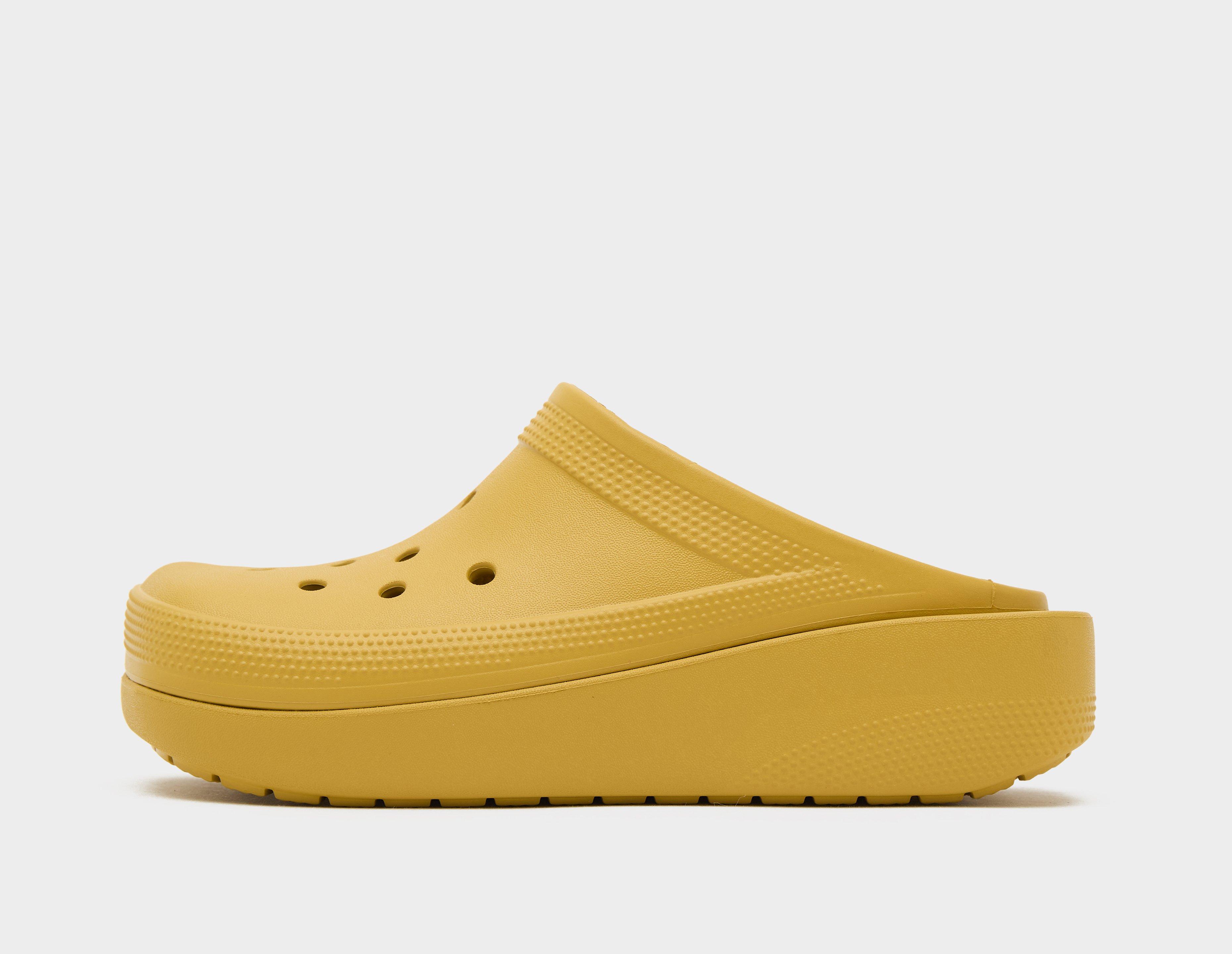 Crocs  Blunt Toe Clog Yellow in  Women's Size 7