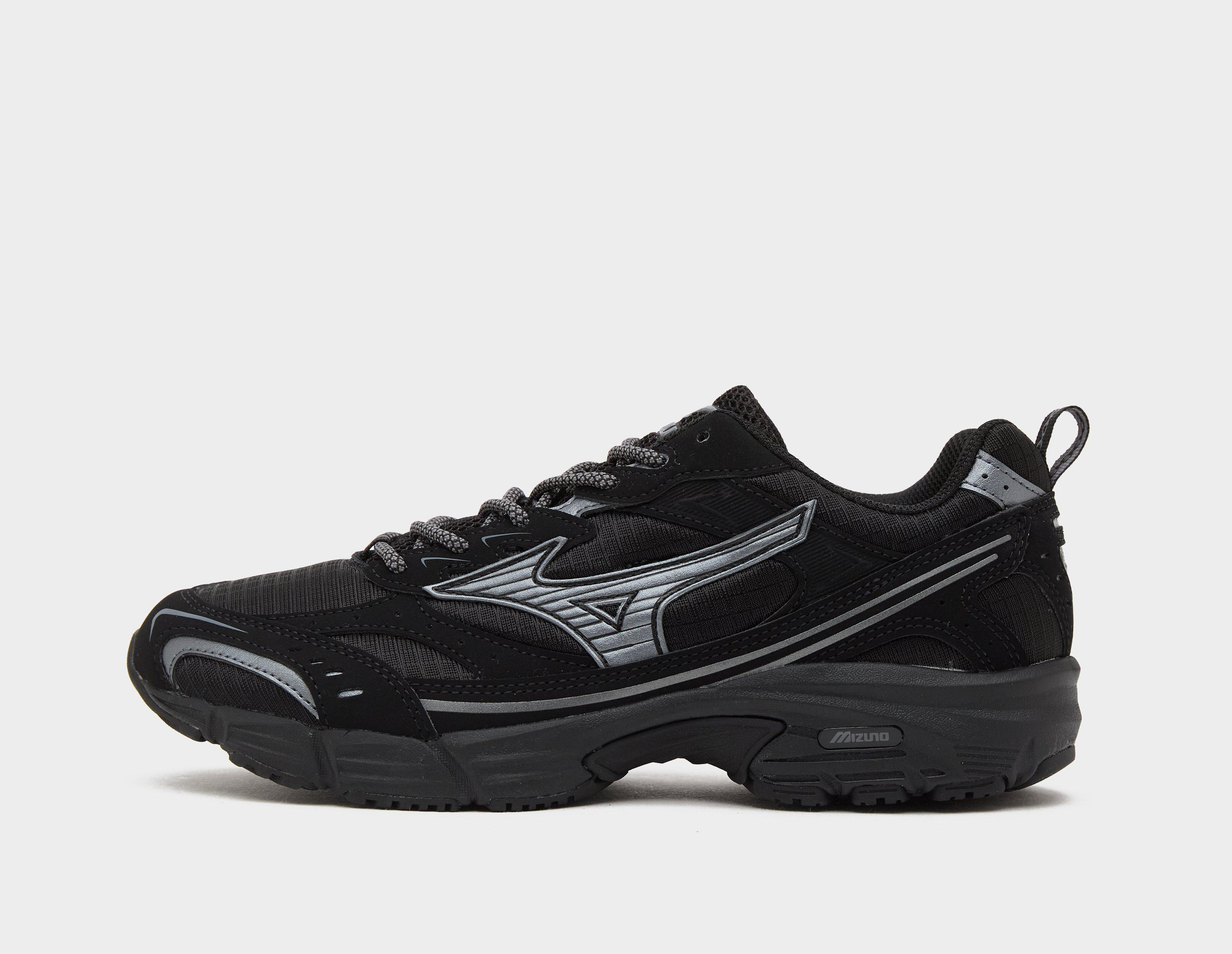 Mizuno  Mxr Tech Black in  Women's Size 5