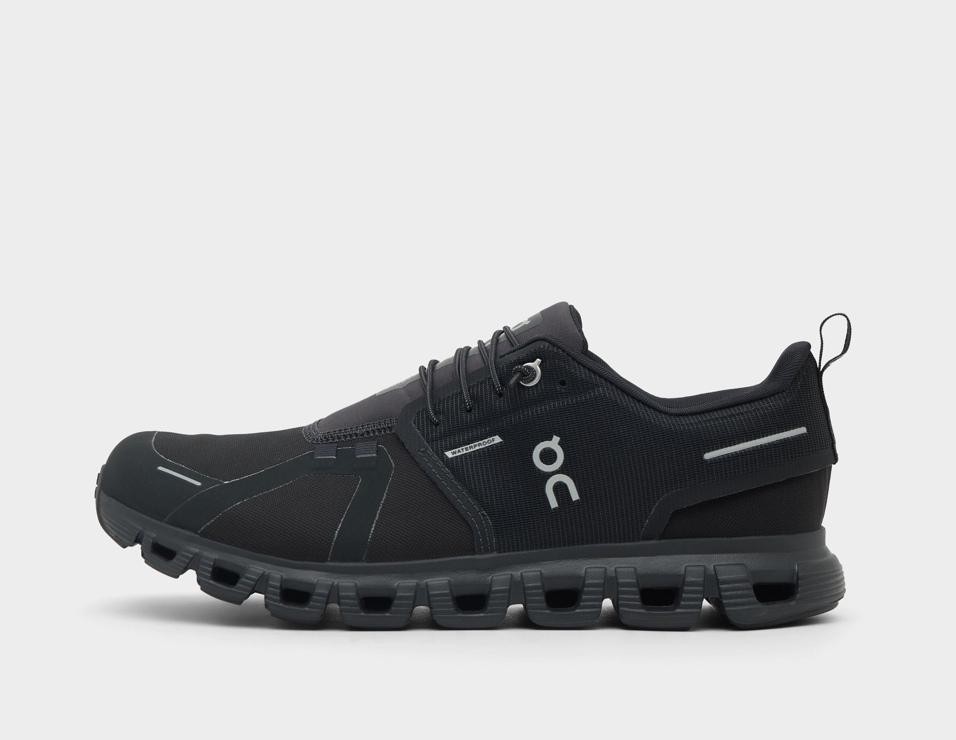 On Running Cloud 6 Waterproof Black in  Men's Size 8