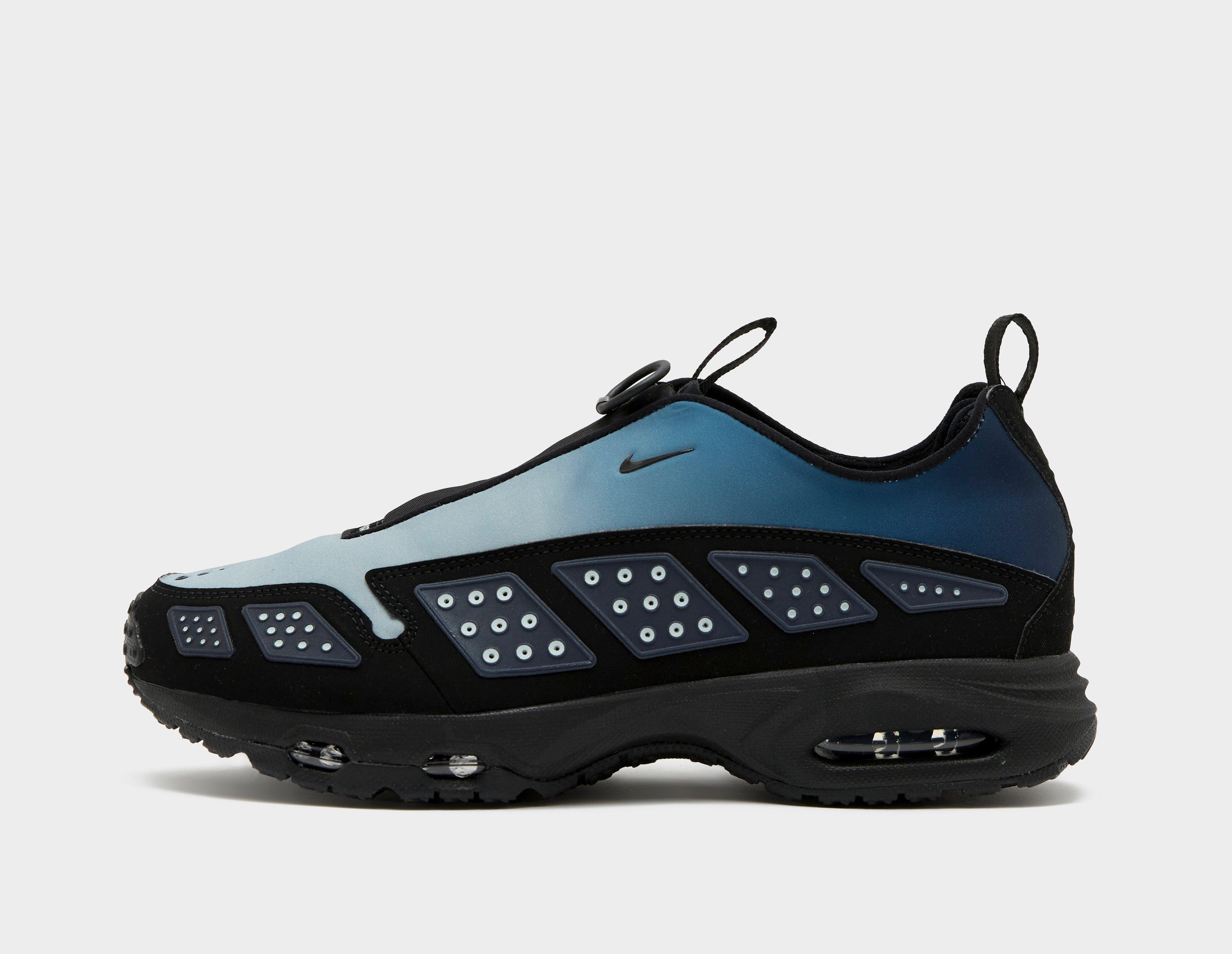 Nike Air Max Sndr Blue in  Men's Size 8