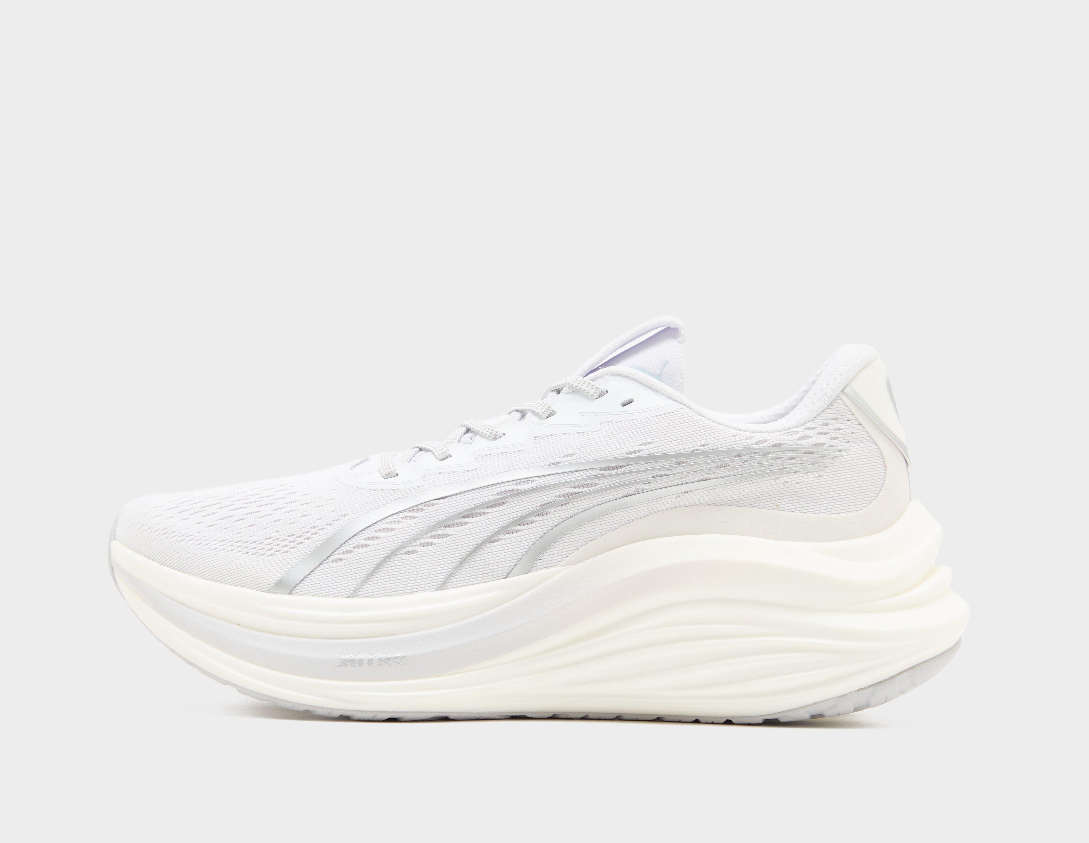 Puma Magmax Nitro White in  Men's Size 11