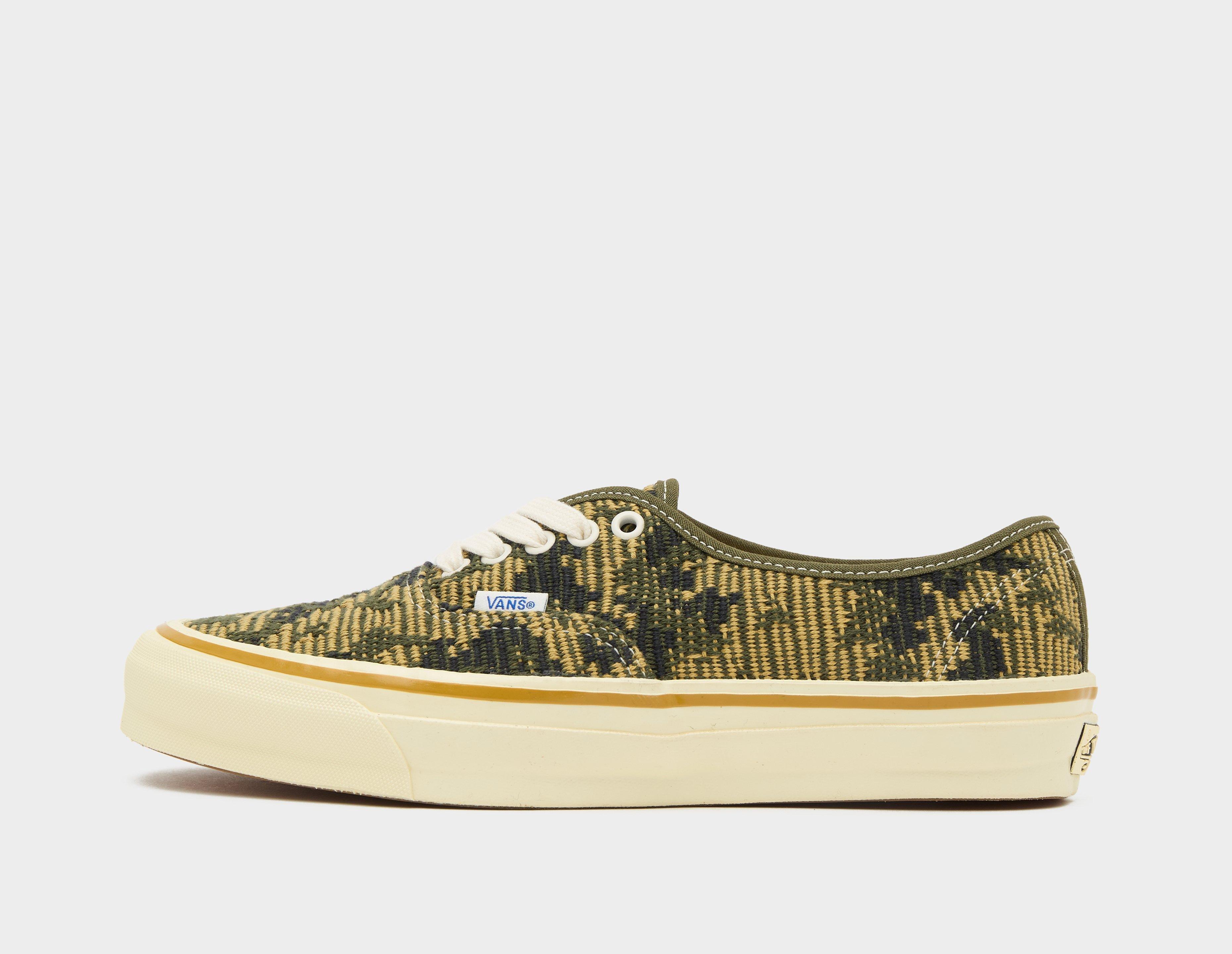 Vans Authentic 44 Lx Green in  Men's Size 9.5