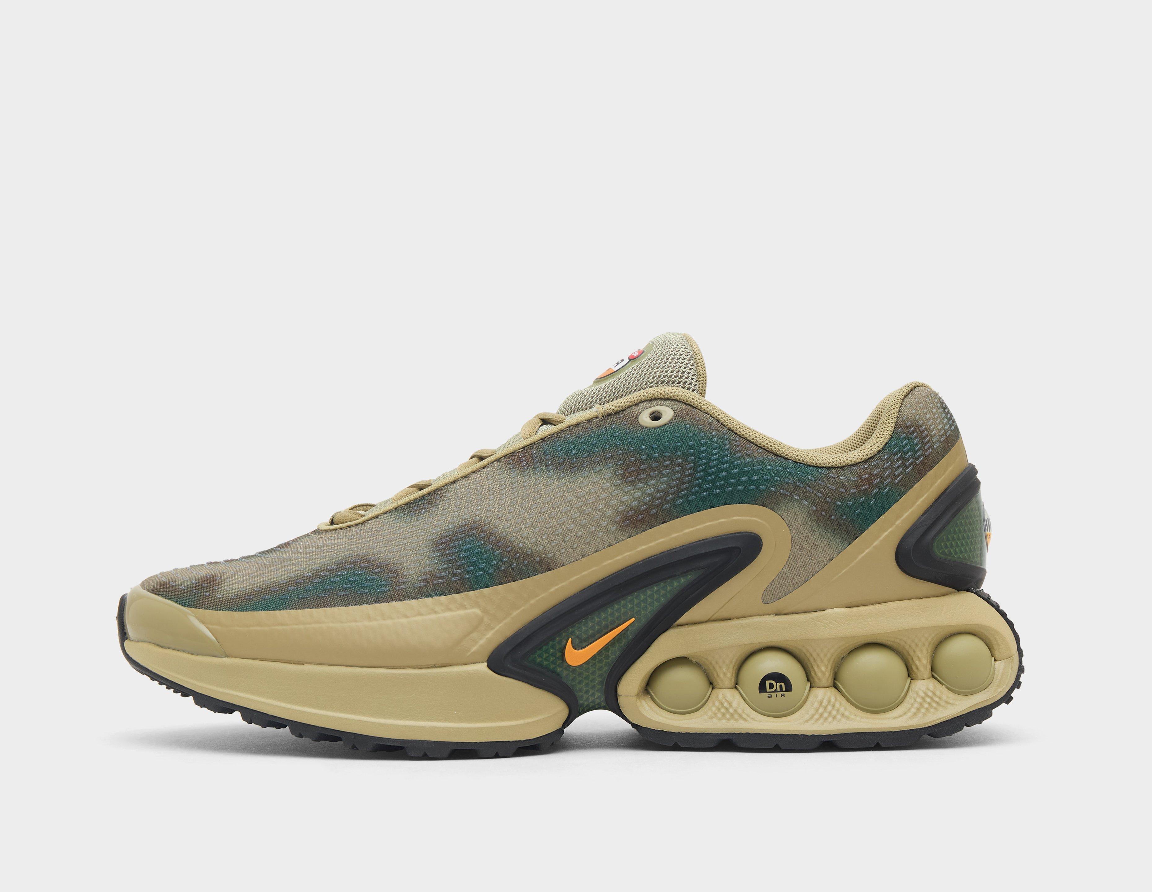 Nike Air Max Dn Green in  Men's Size 8.5