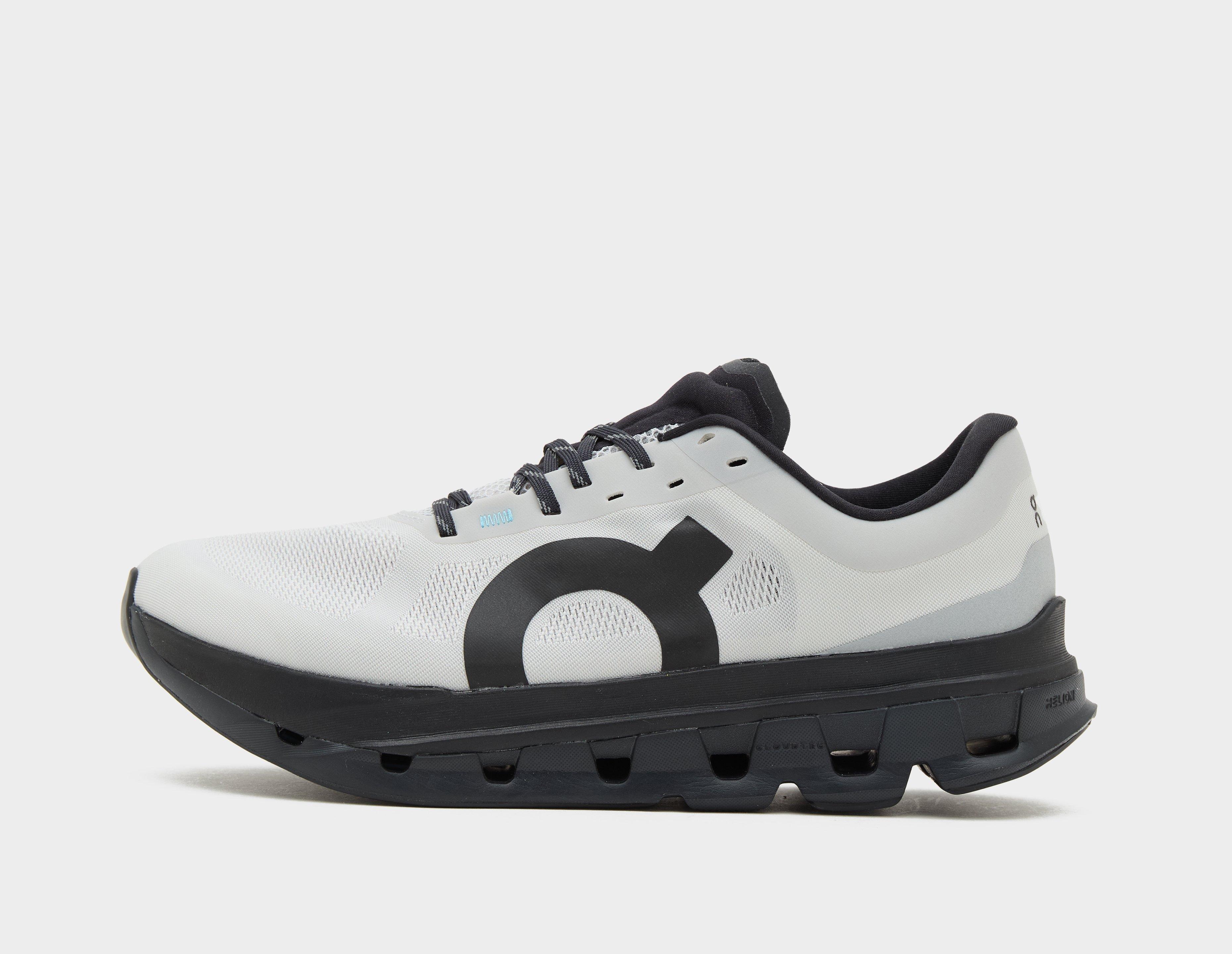 On Running Cloudflow 5 Grey in  Men's Size 7