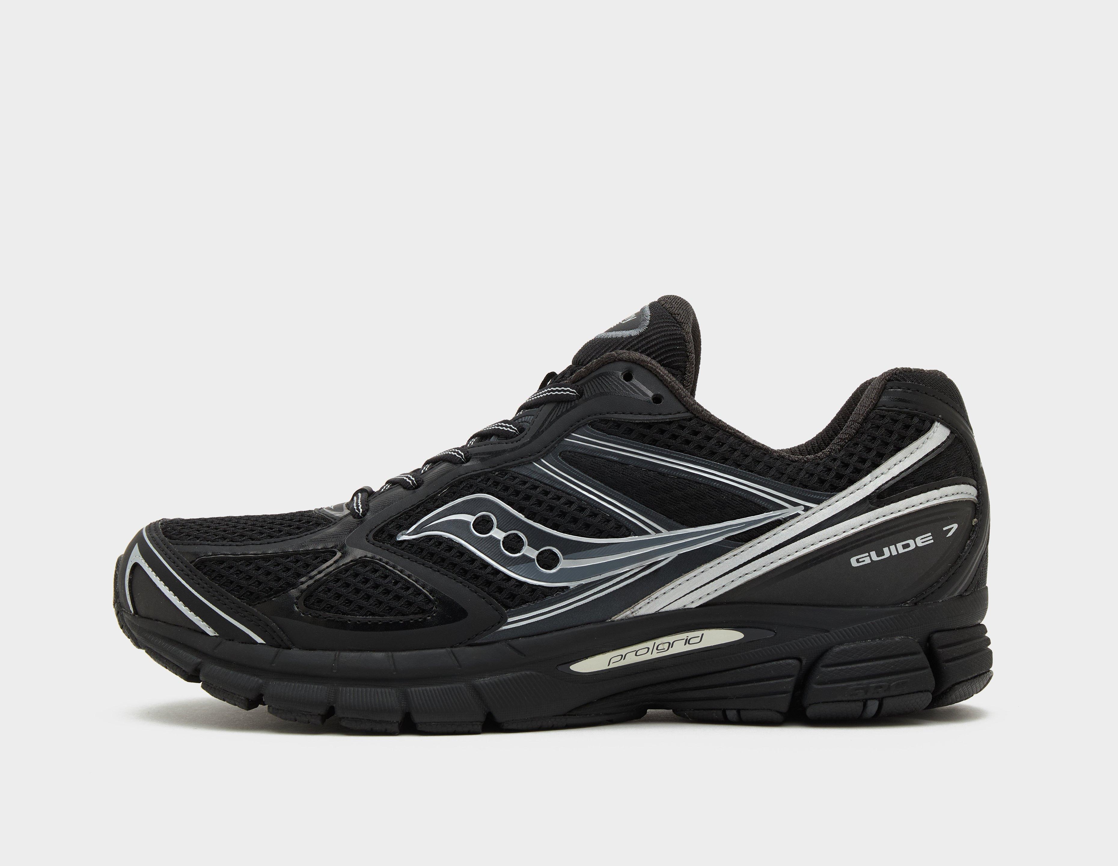 Saucony Progrid Guide 7 Black in  Men's Size 7