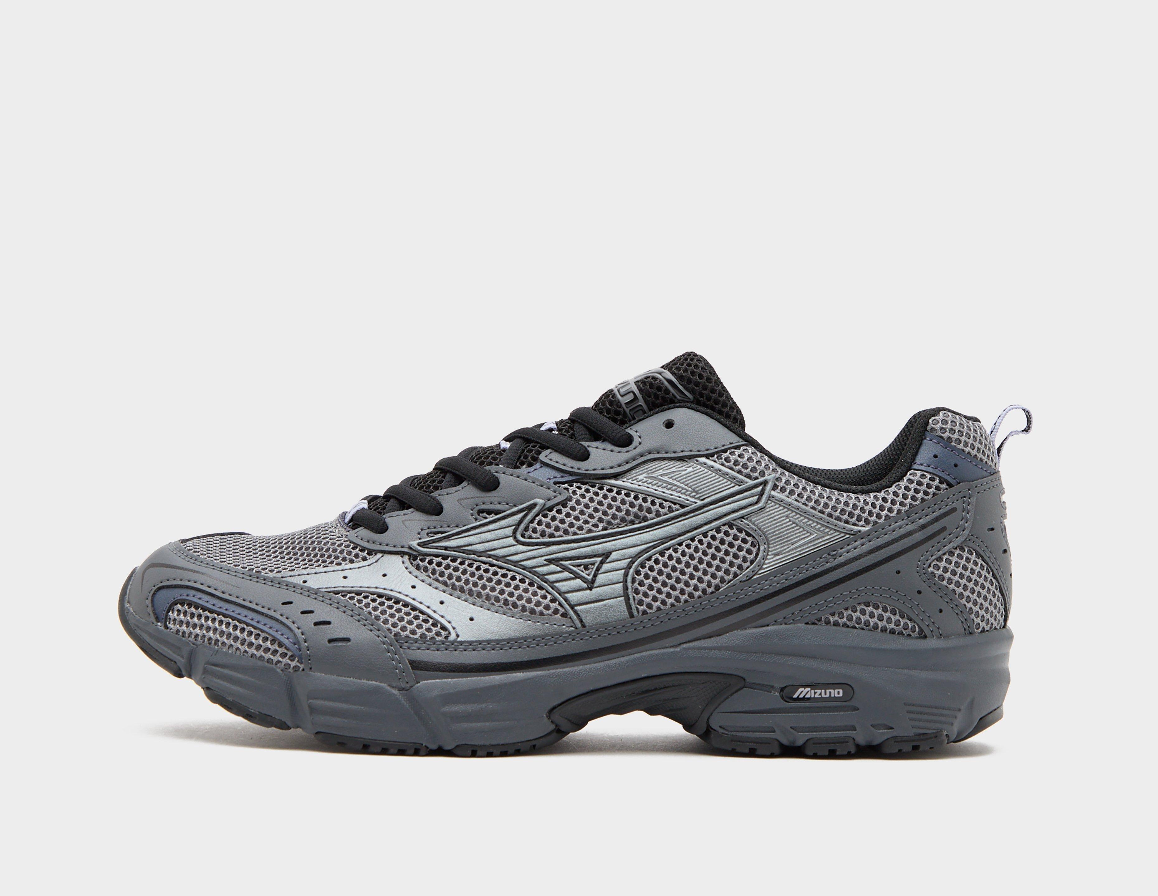 Mizuno Mxr Grey in  Men's Size 8