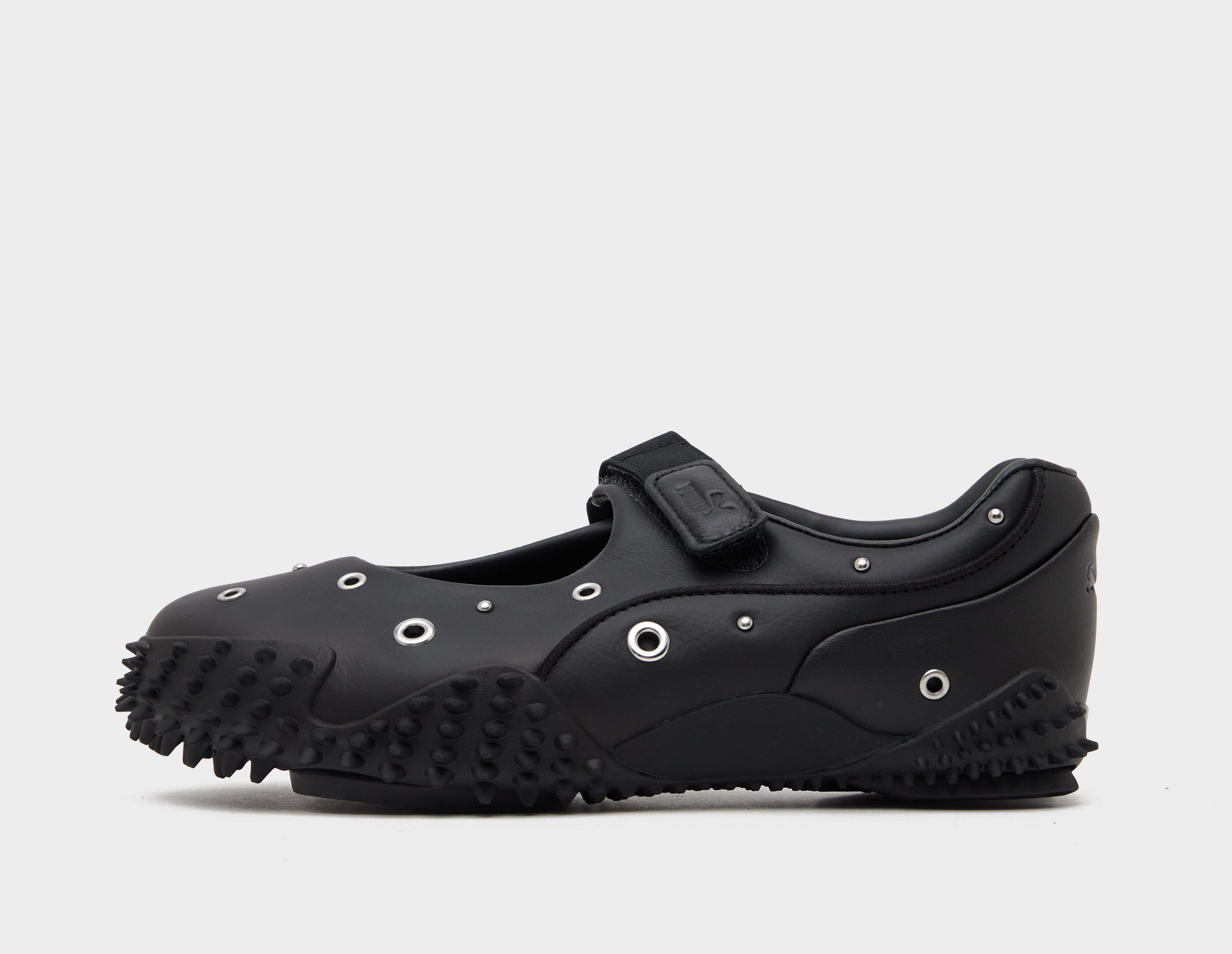 Puma  Mostro Fey Stud Black in  Women's Size 4