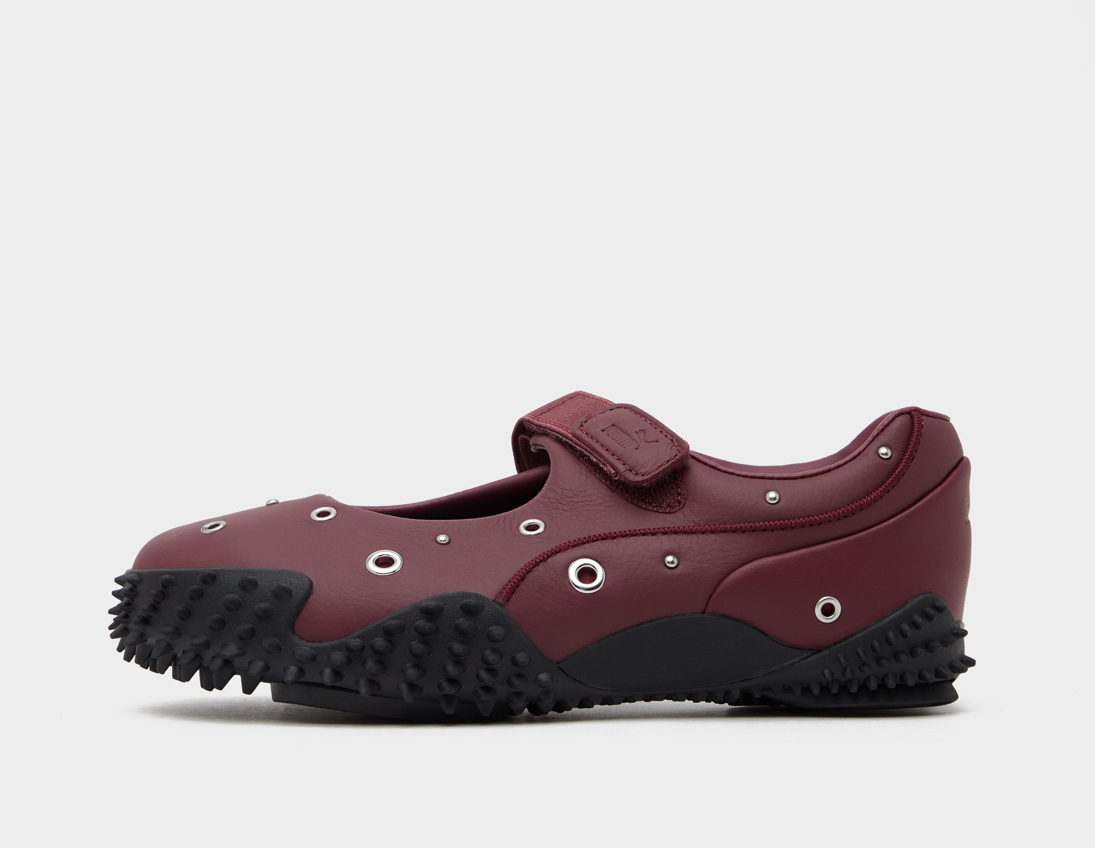 Puma  Mostro Fey Stud Red in  Women's Size 3.5