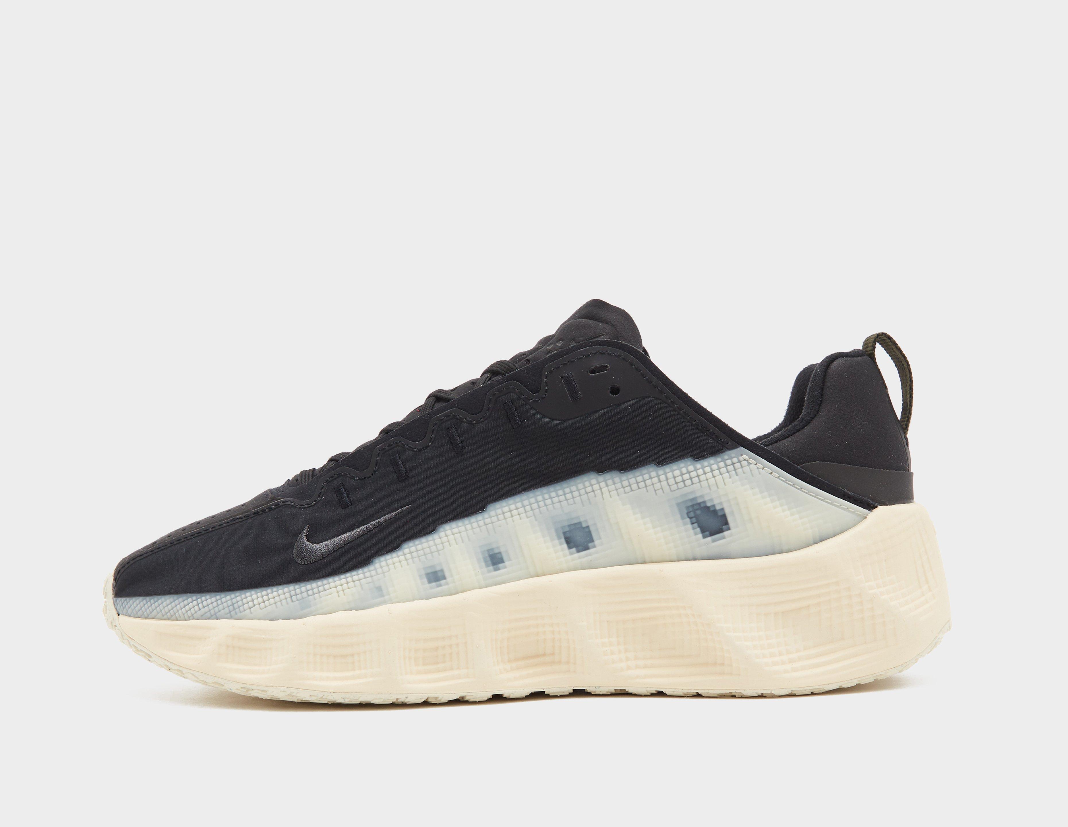 Nike  Ava Rover Black in  Women's Size 3