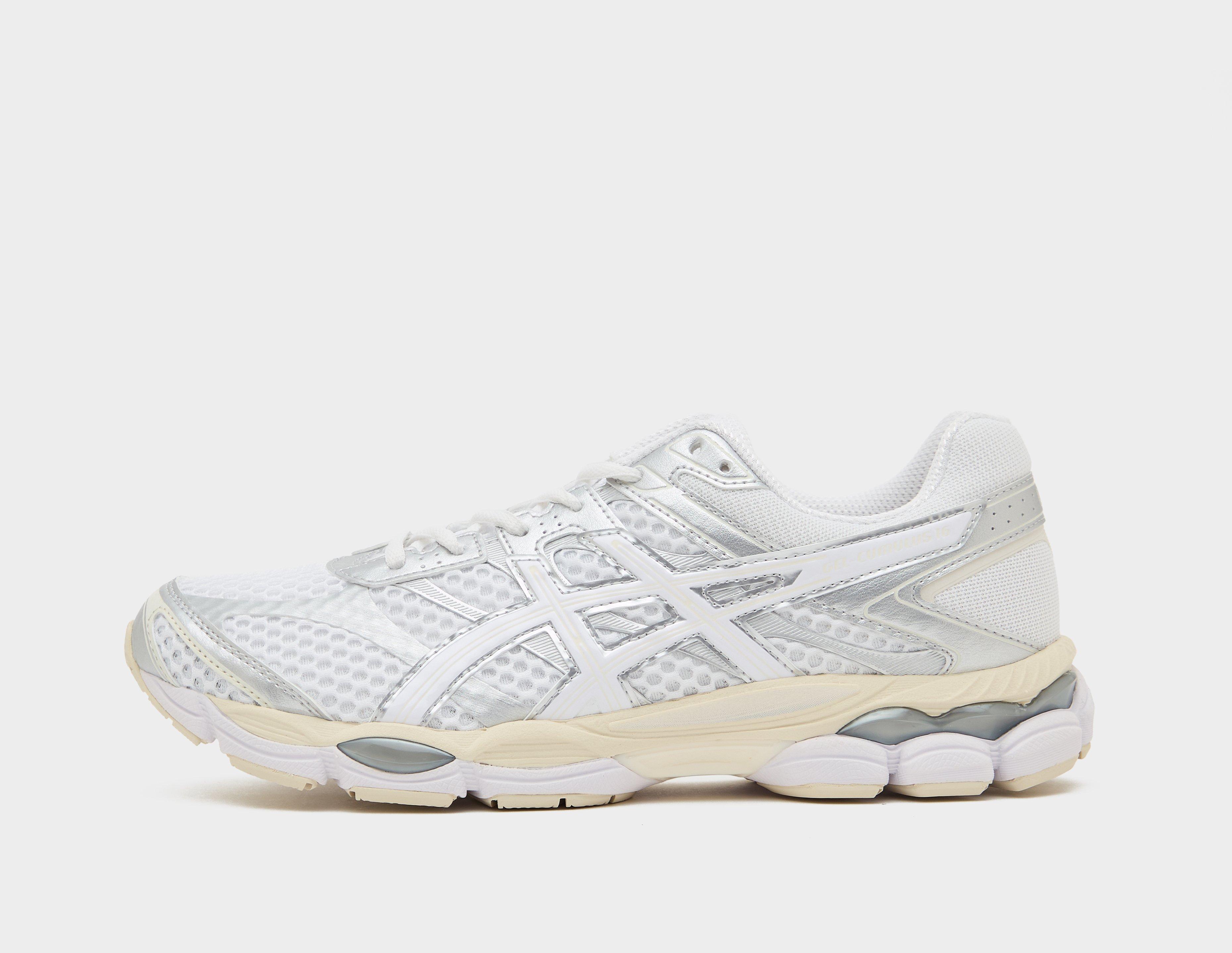 Asics Gel-Cumulus 16 White in  Men's Size 8.5