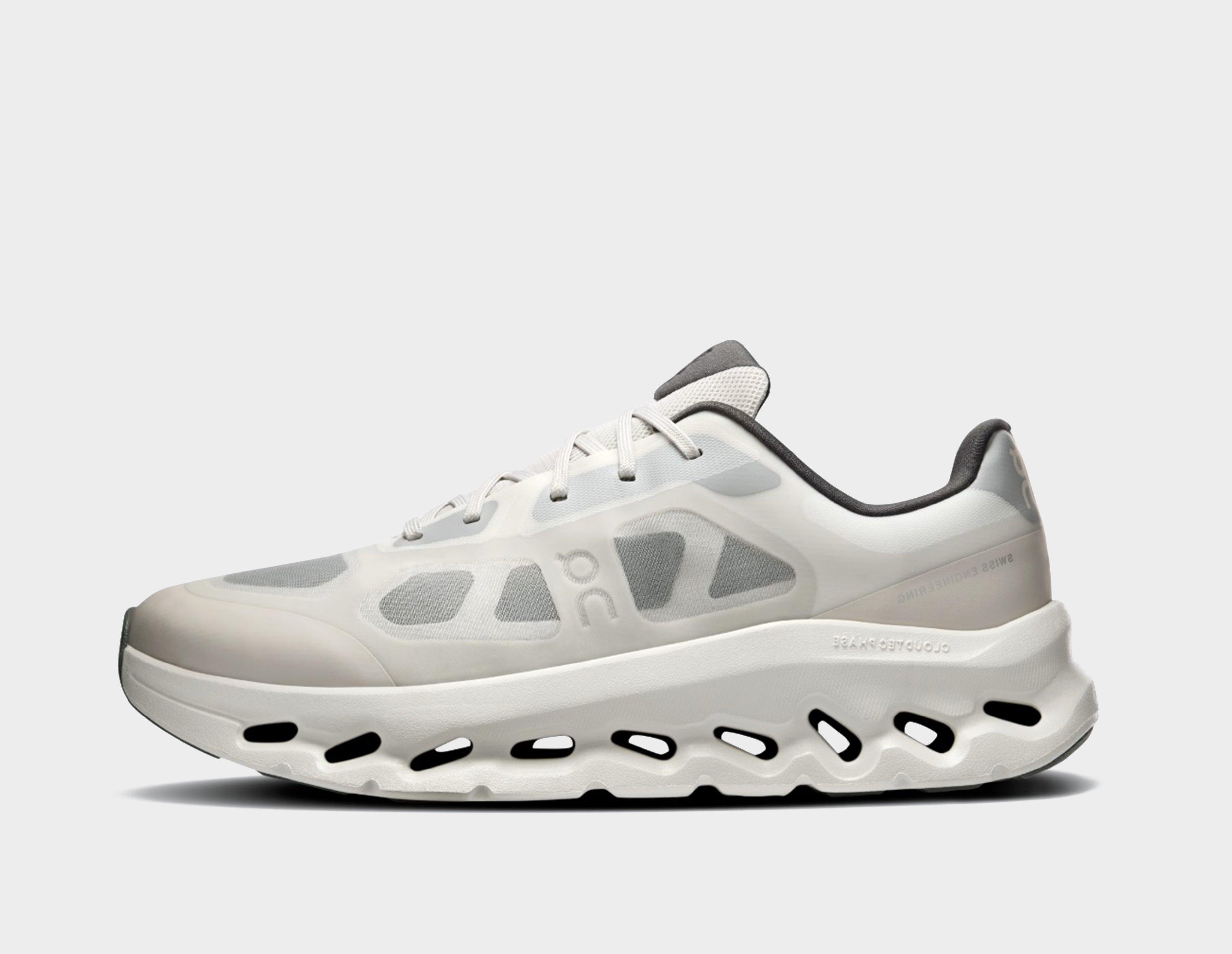 On Running Cloudtilt Remix White in  Men's Size 7.5