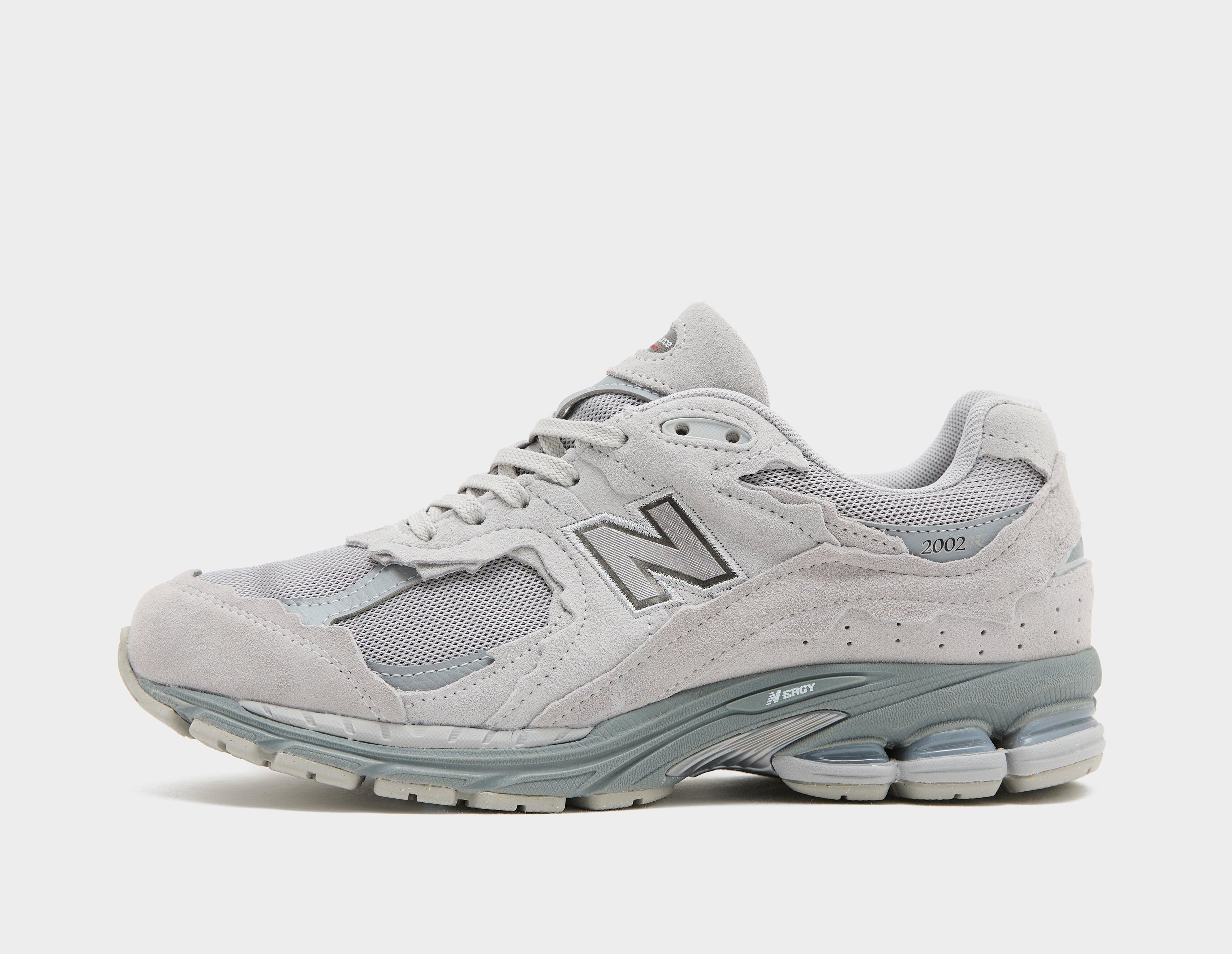 New Balance U2002dx Protection Pack Gore-Tex Grey in  Men's Size 7