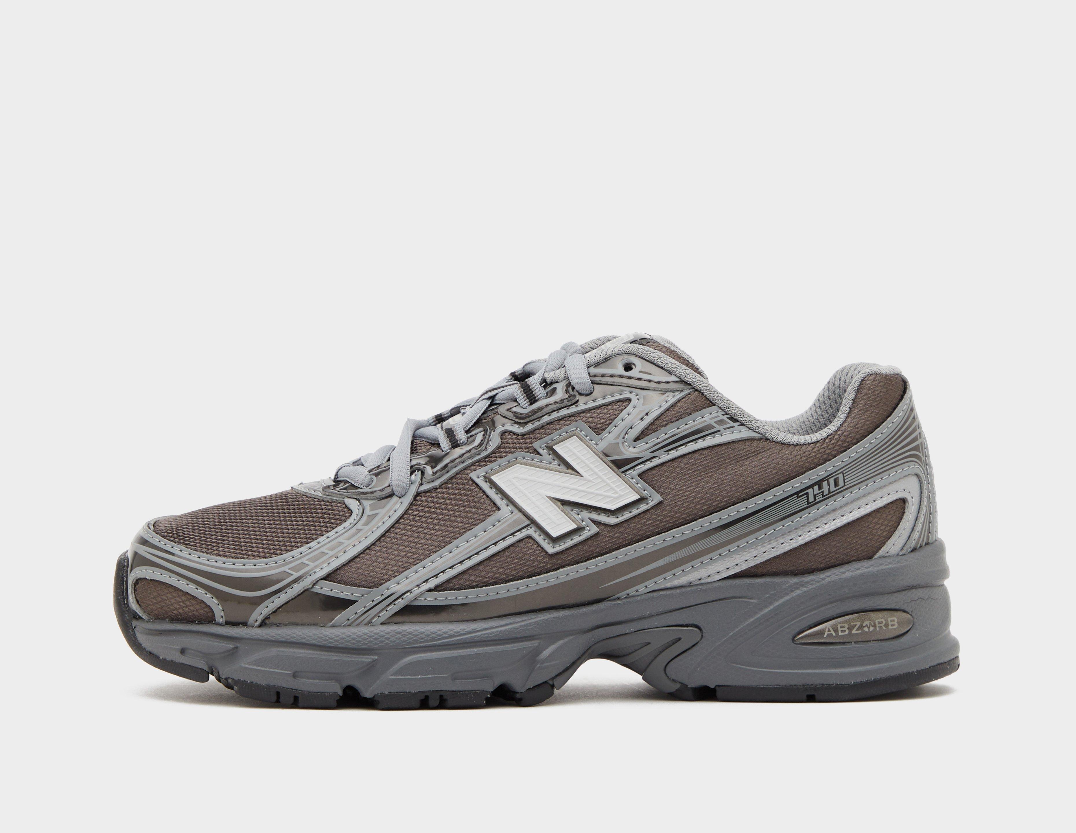 New Balance 740 Grey in  Men's Size 10.5
