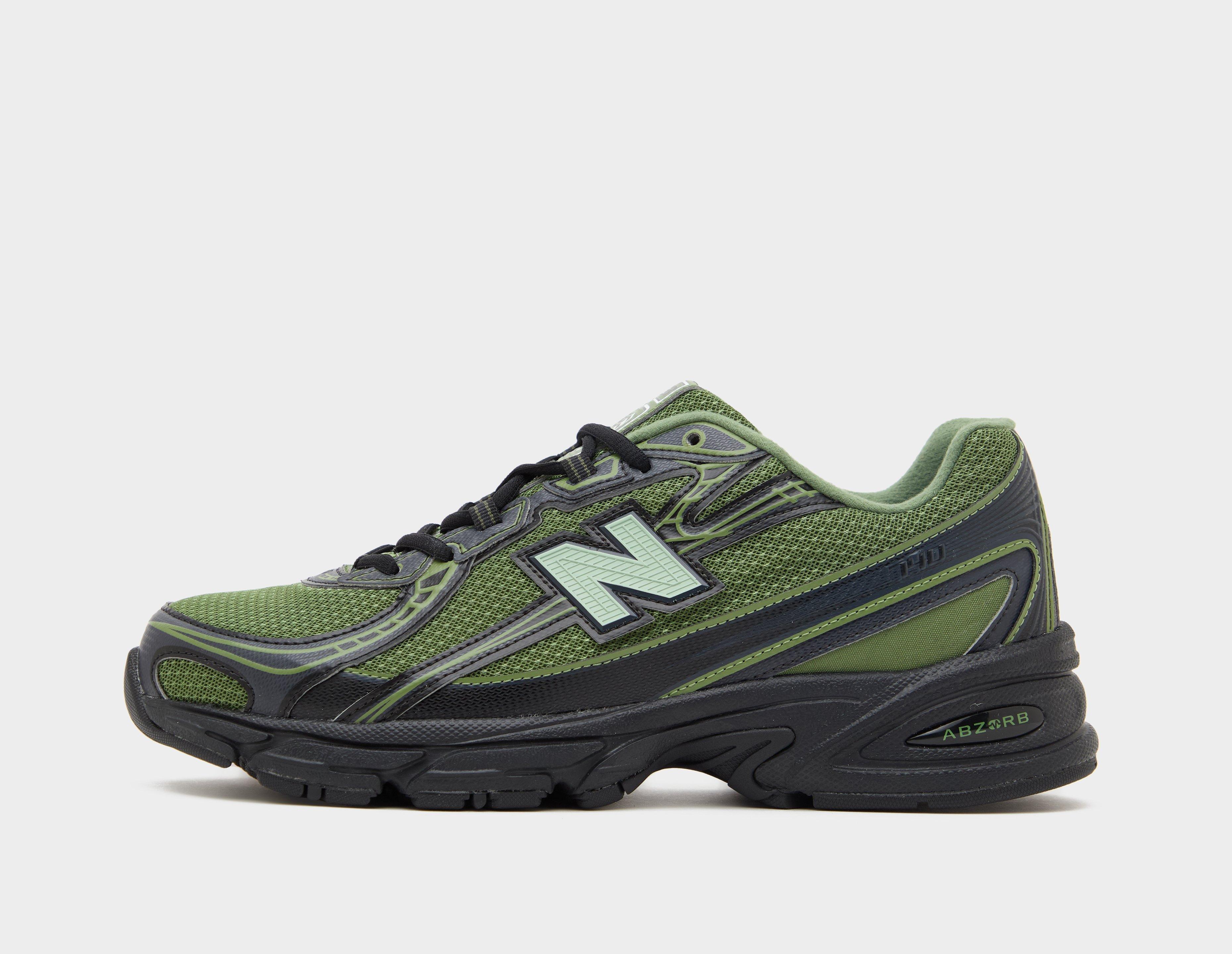 New Balance 740 Green in  Men's Size 8