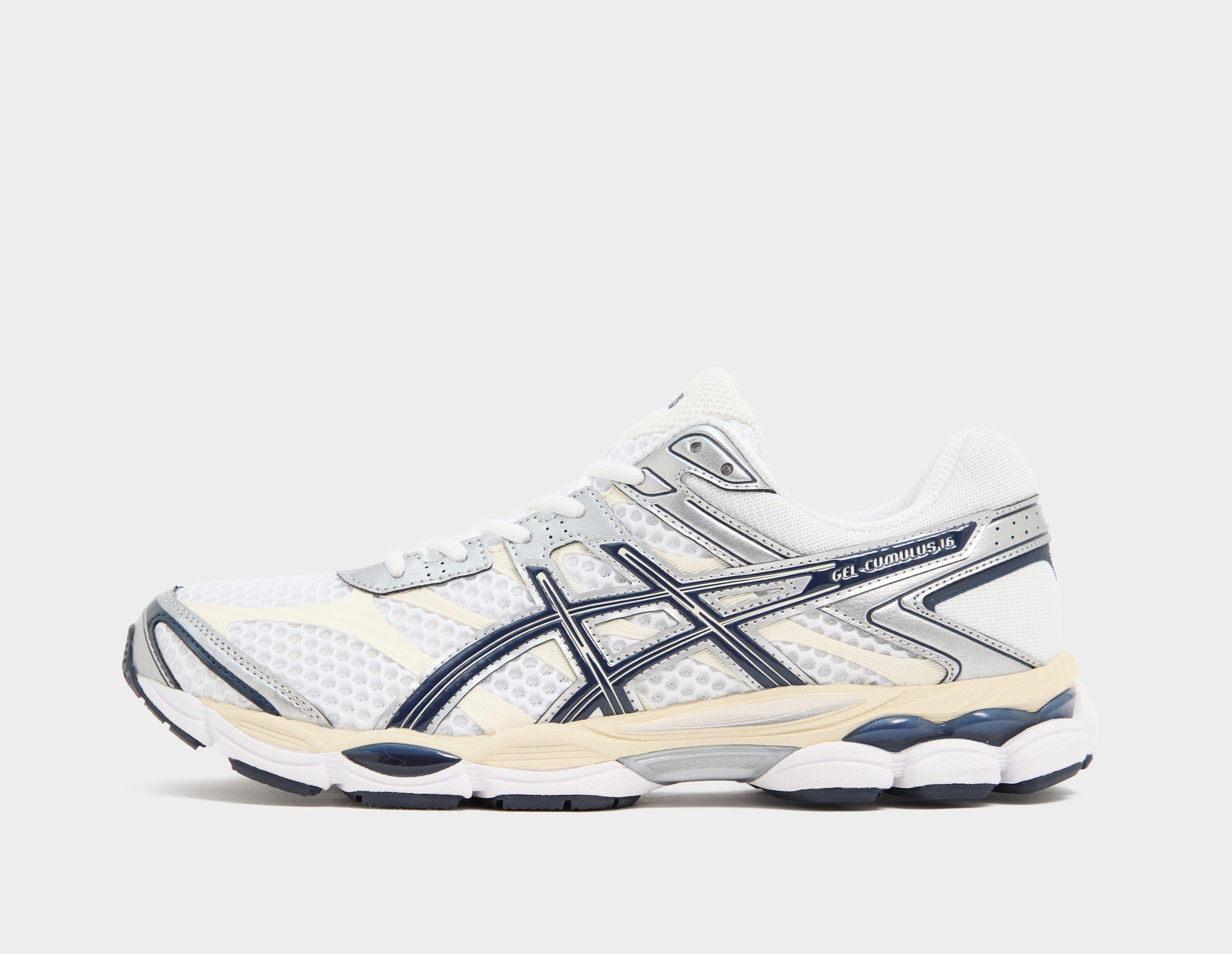 Asics Gel-Cumulus 16 White in  Men's Size 9.5