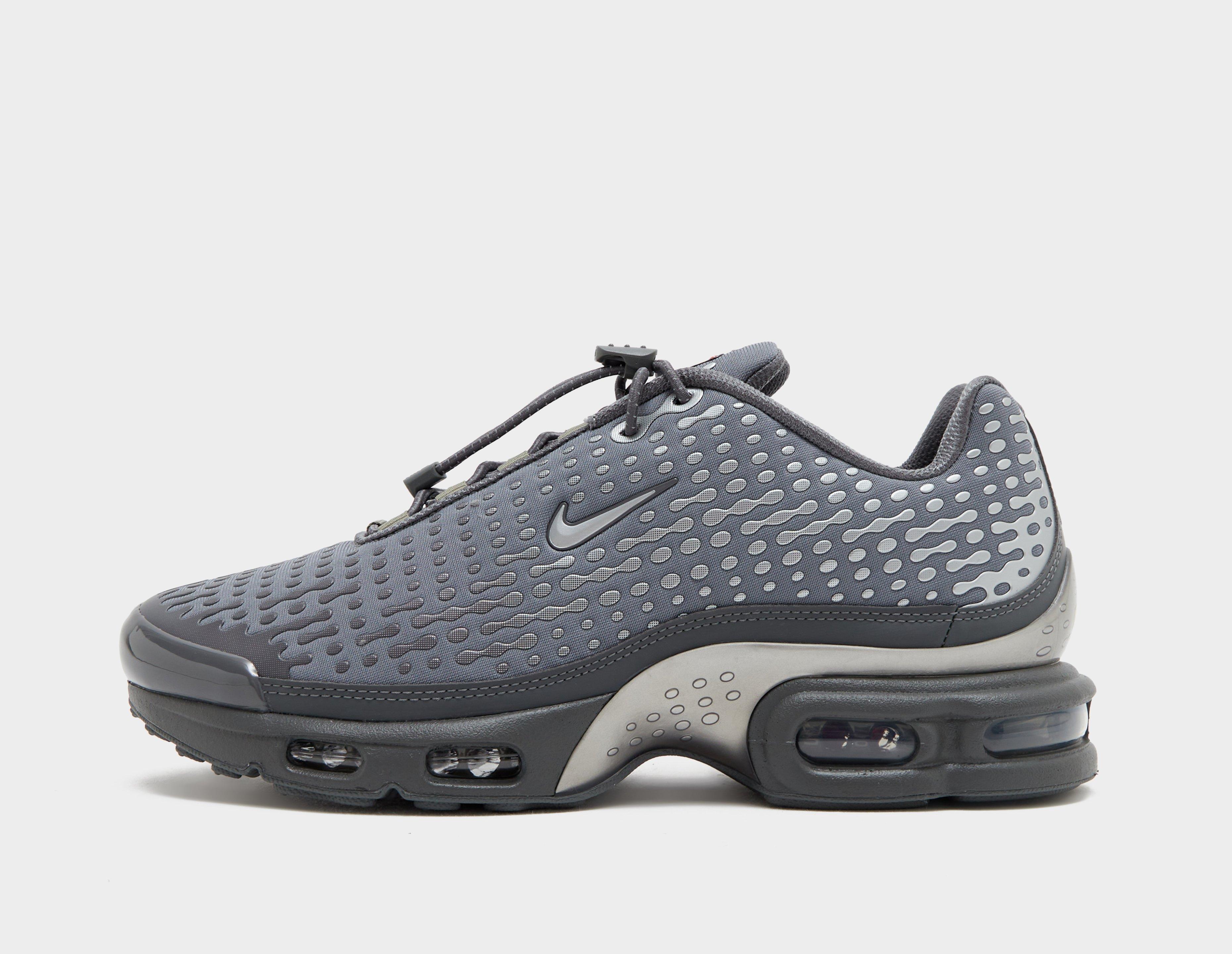 Nike Air Max Plus 7 Grey in  Men's Size 7