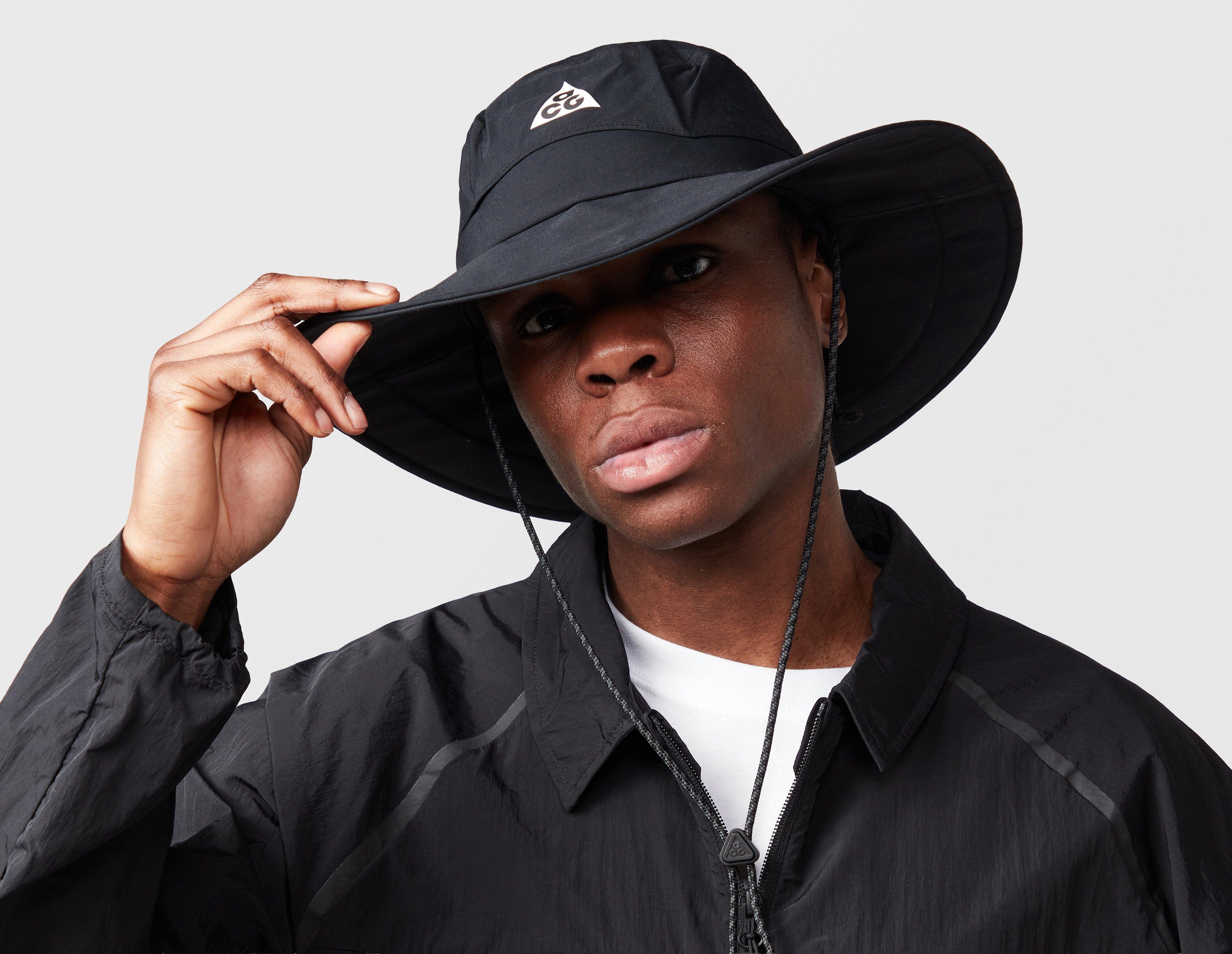Nike Acg Apex Bucket Hat Black in   Size Small