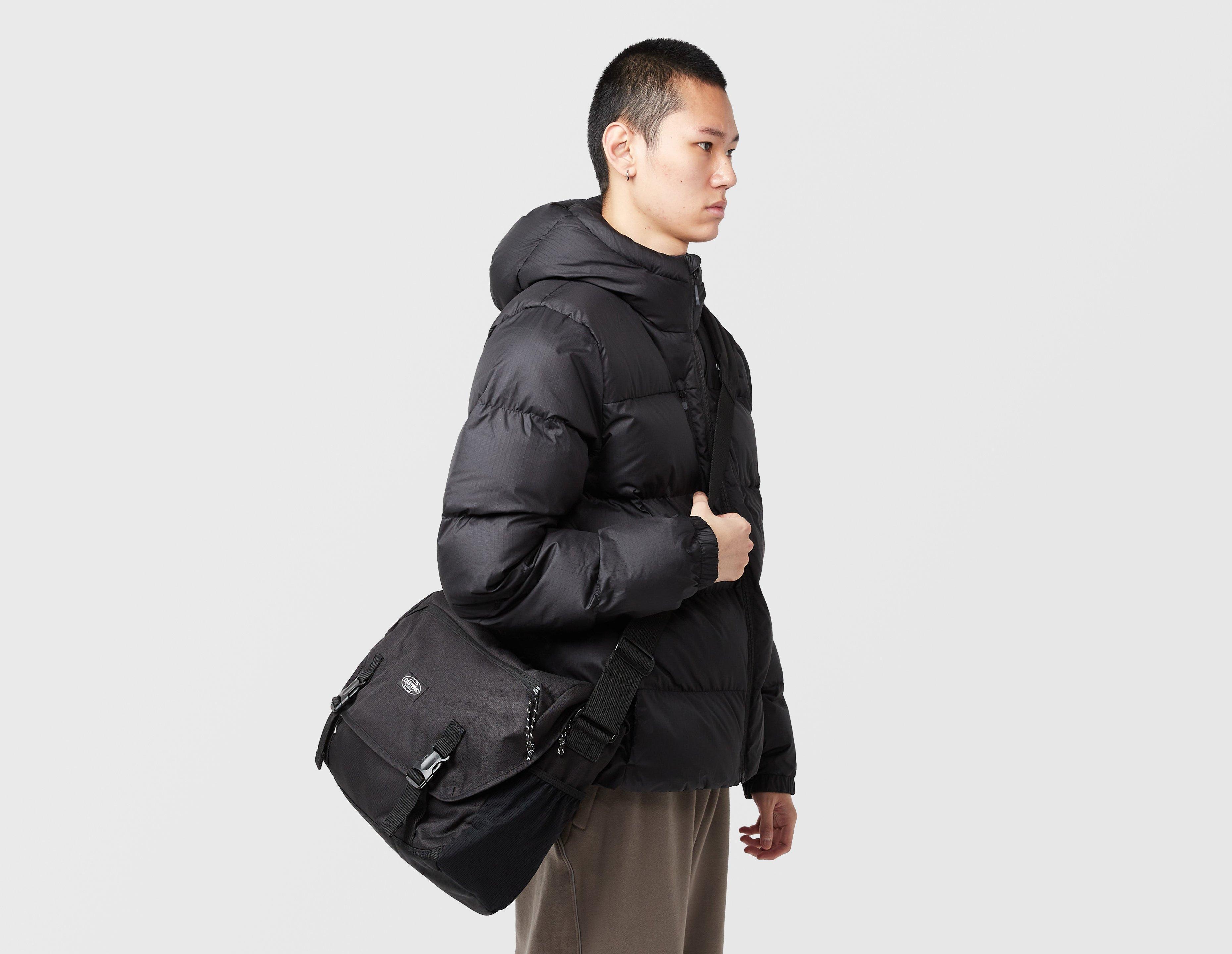 Eastpak Courier Pro Messenger Bag Black in   
