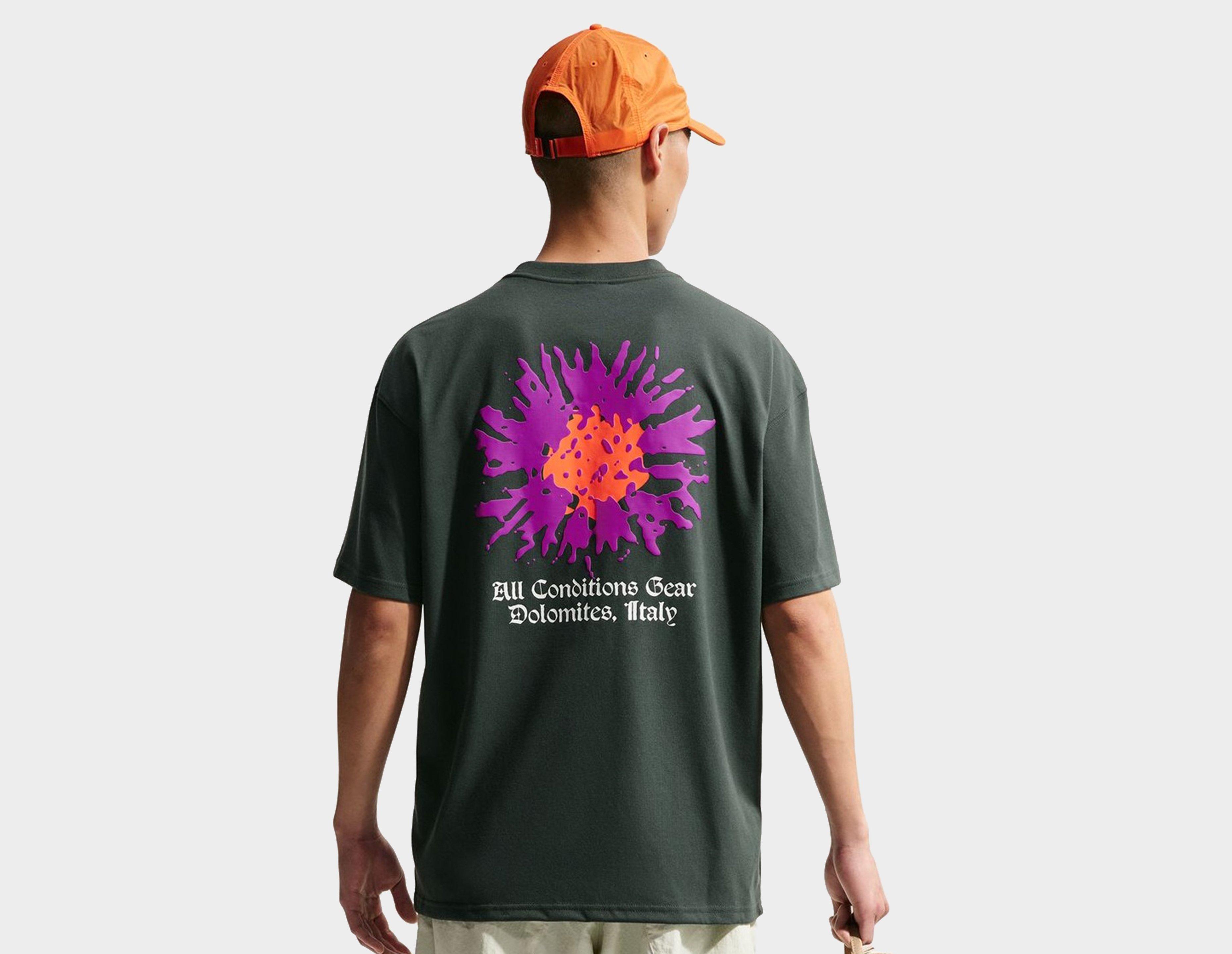 Nike Acg Dri-Fit Meadows T-Shirt Green in  Men's Size Medium