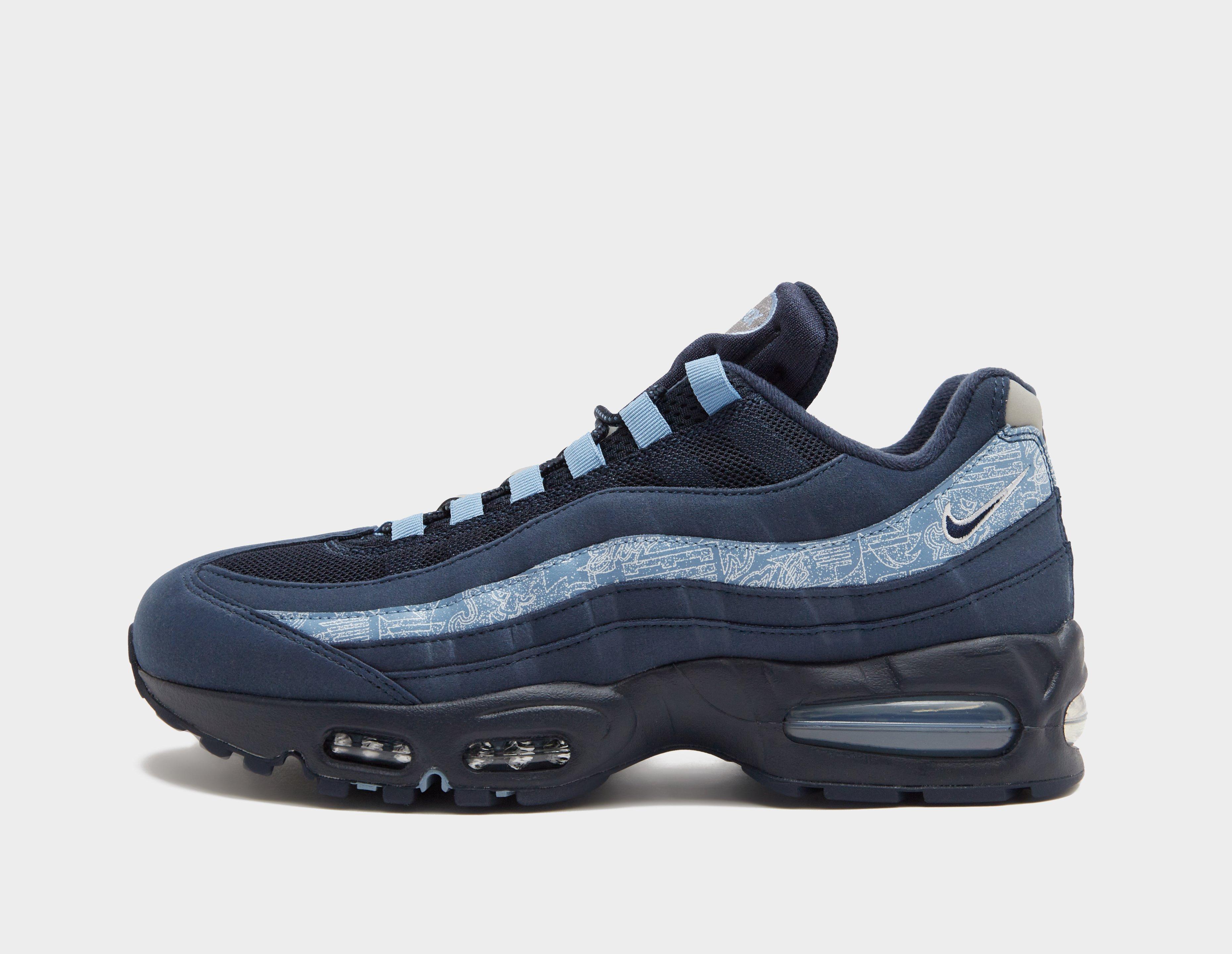 Nike Air Max 95 Blue in  Men's Size 10.5