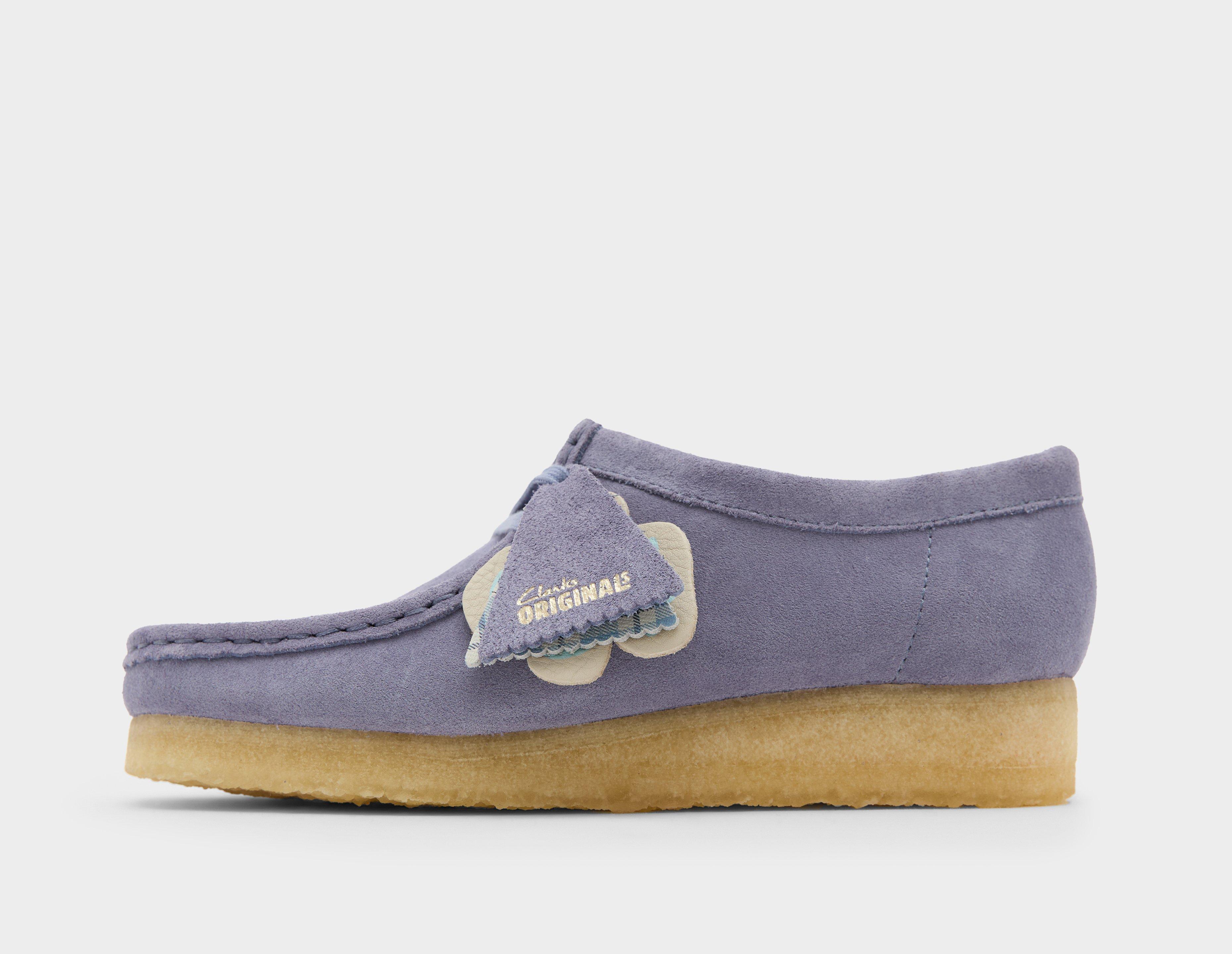 Clarks Originals  Wallabee Purple in  Women's Size 3.5