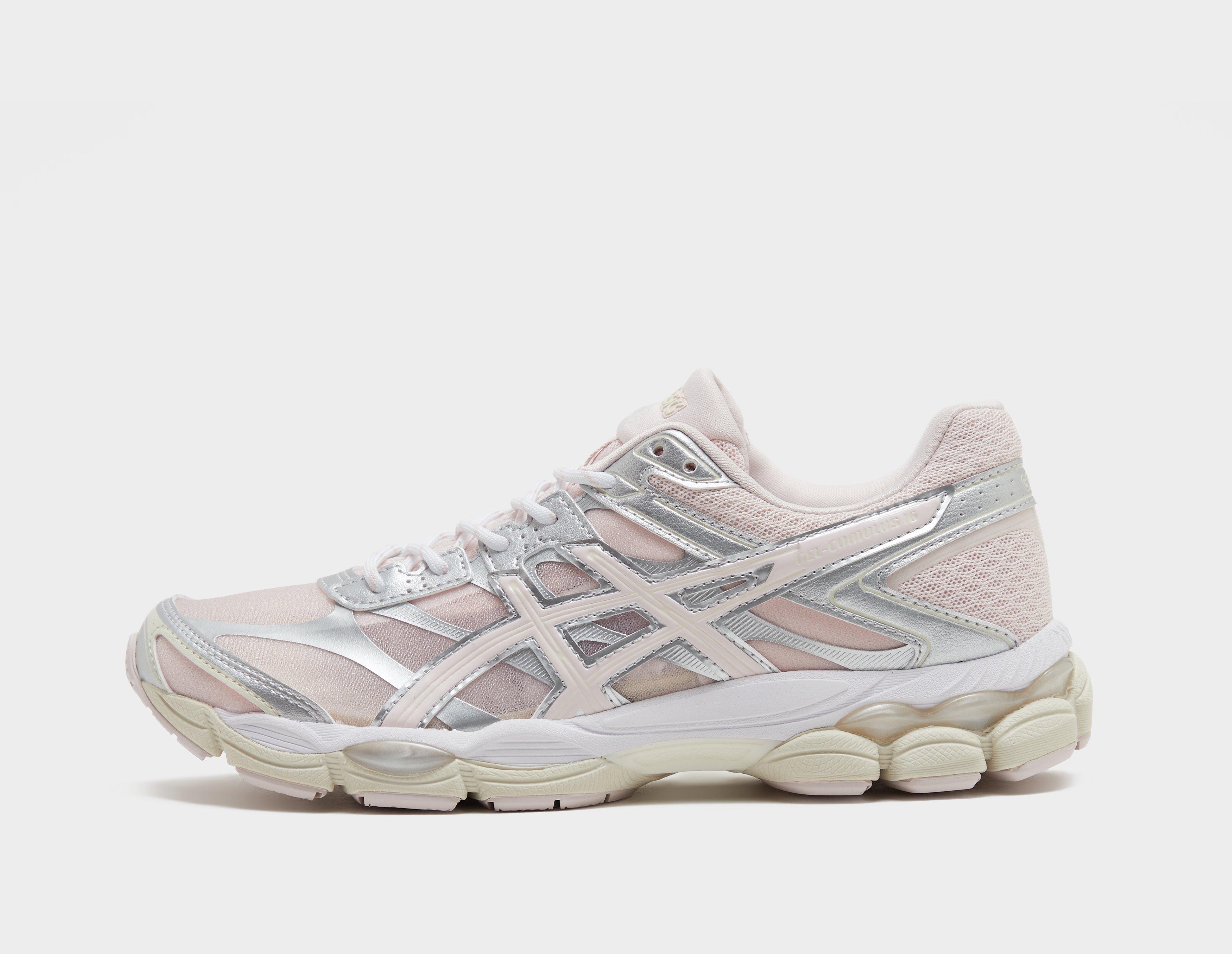 Asics Gel-Cumulus 16 Pink in Women's Size 6