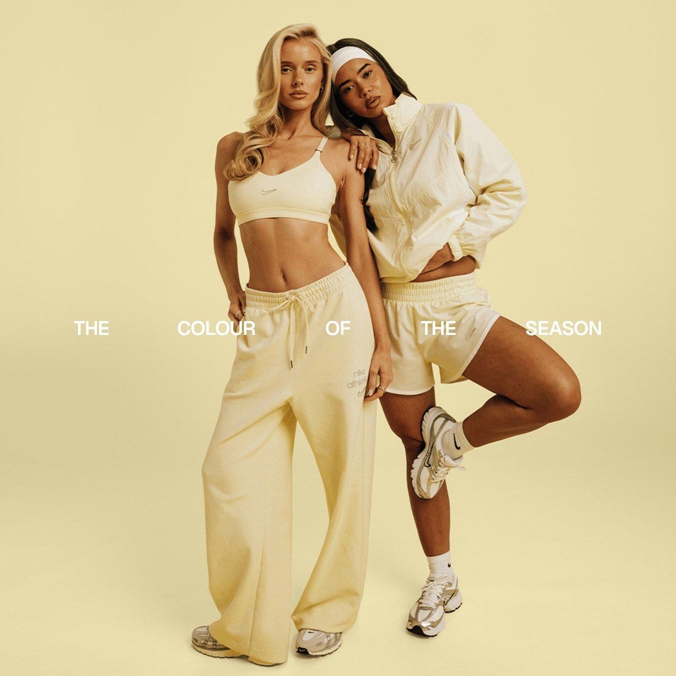 NIKE YELLOW