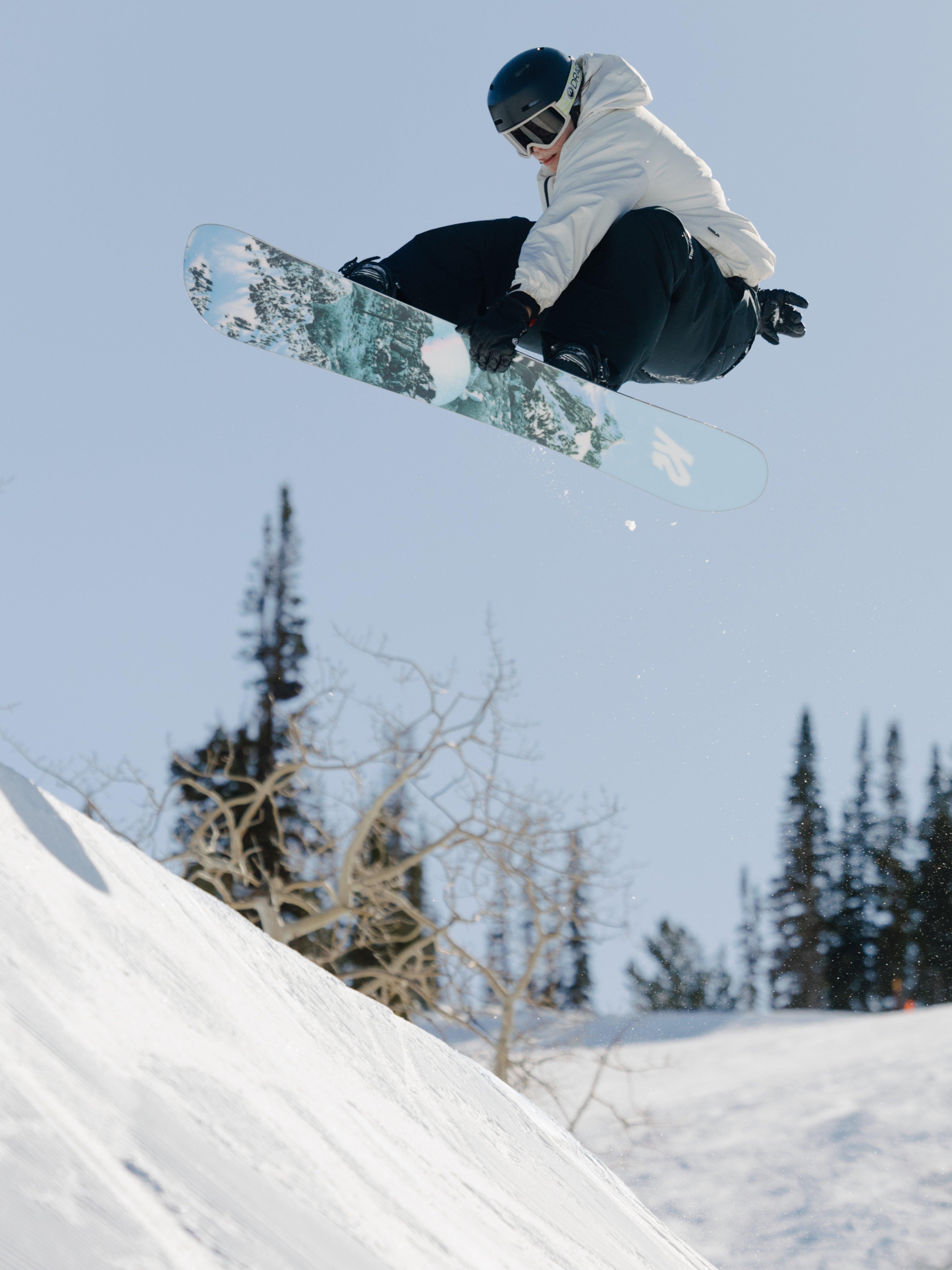 K2 EXTRAVISION スノーボード　149w K2 Extravision Women's Snowboard 2026 | K2 Skis and K2 Snowboarding