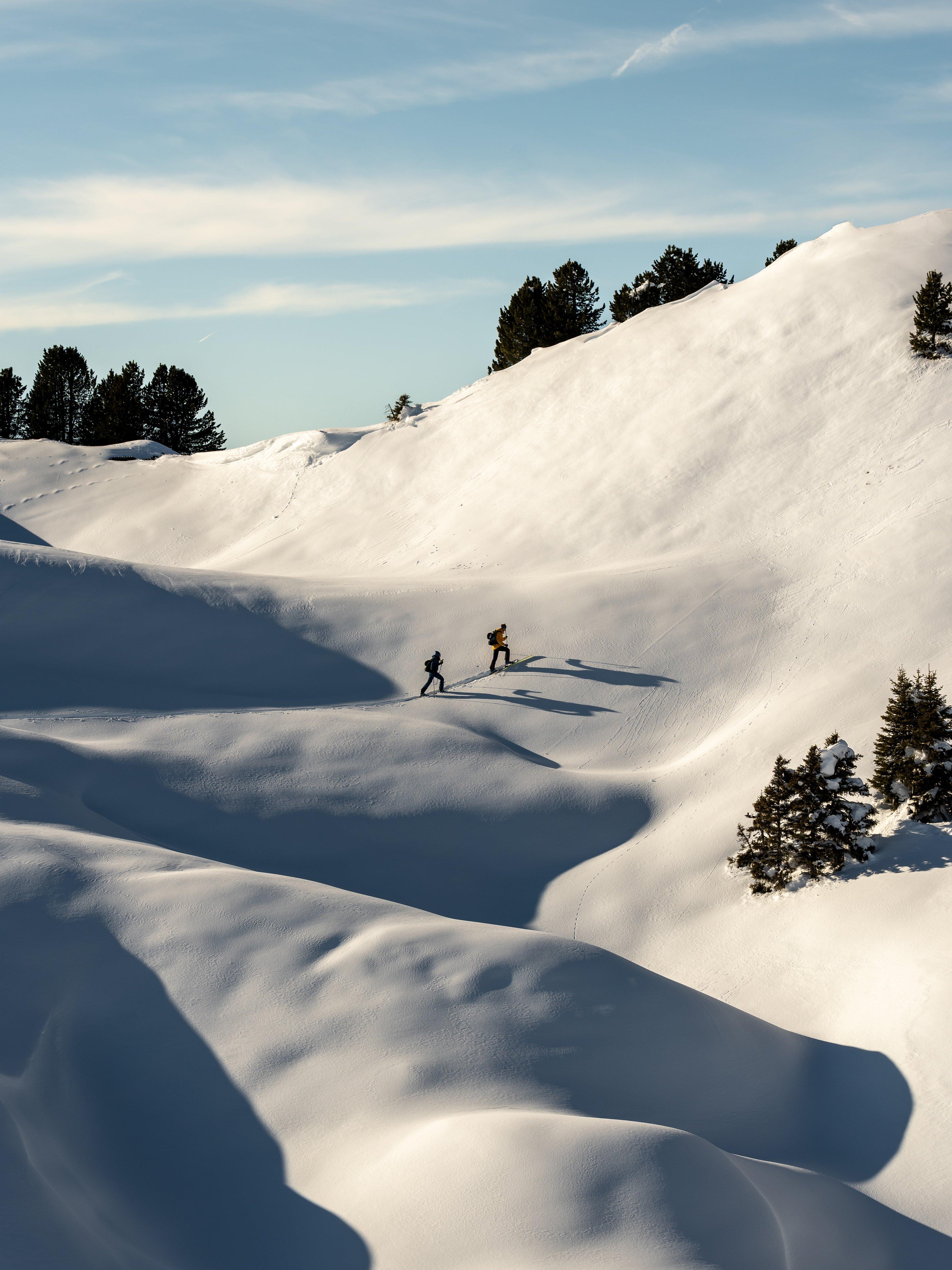 Marker Cruise 12 Bindings 2025 | K2 Skis and K2 Snowboarding