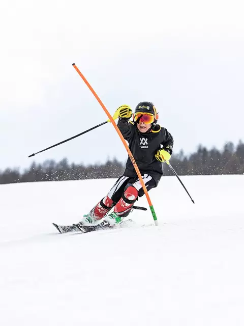 Völkl Racetiger GSL R JR w/ Plate 2024 Skis