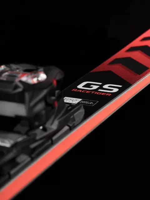Völkl Racetiger GS 2024 Skis
