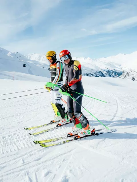 Völkl Racetiger Sl R Wc Fis W/ Plate Skis 2025 Völkl Völkl Racetiger Sl R Wc Fis W/ Plate Skis 2025 Völkl