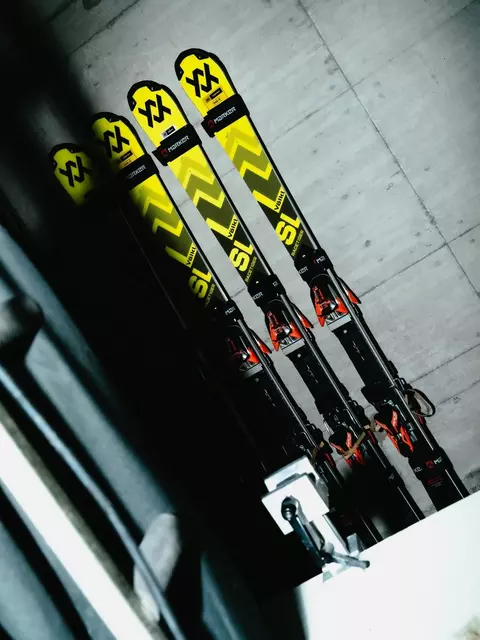 Völkl Racetiger Sl R Wc Fis W/ Plate Skis 2025 Völkl Völkl Racetiger Sl R Wc Fis W/ Plate Skis 2025 Völkl