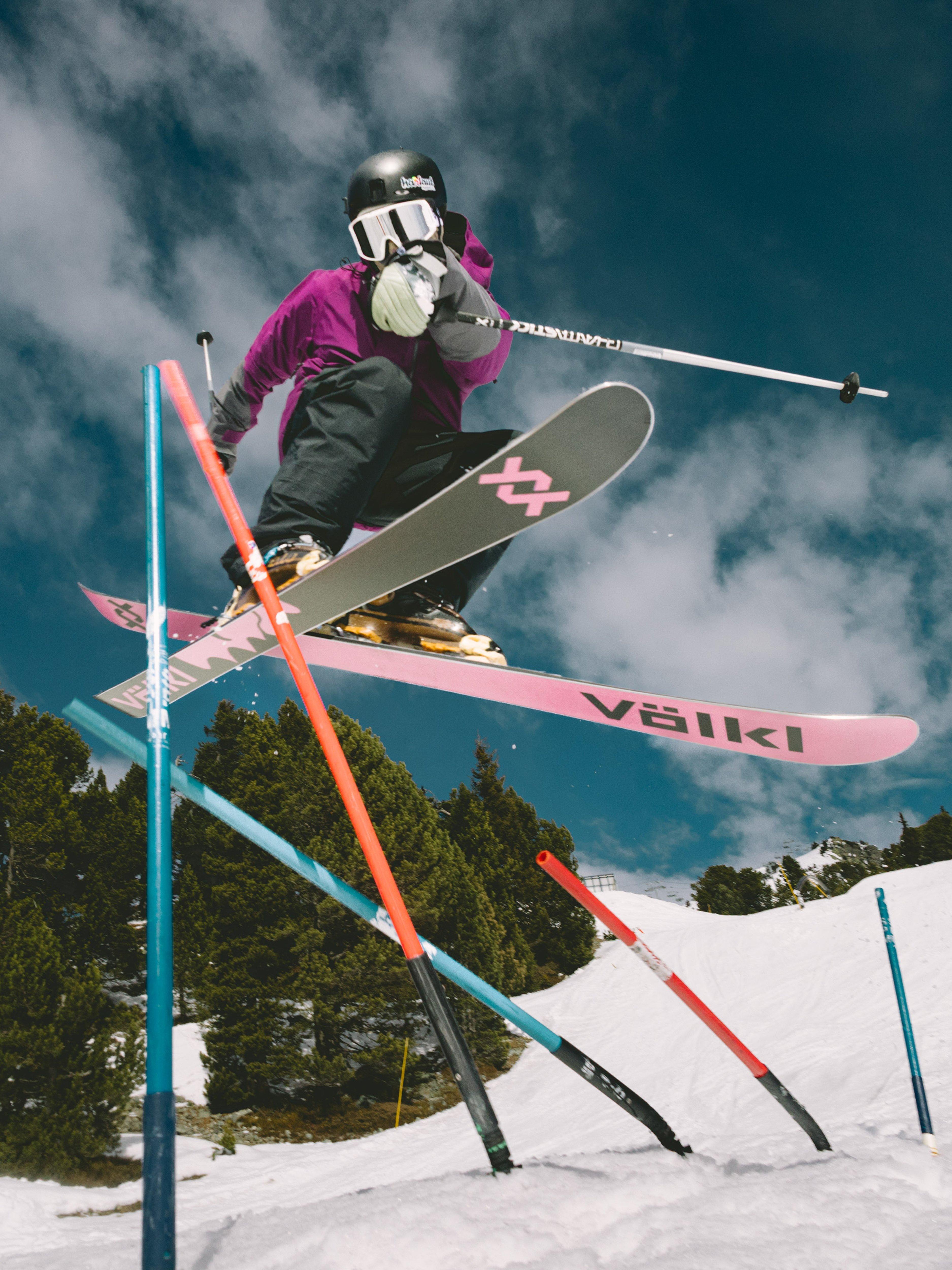 Völkl Revolt Skis - Thumbnail 5