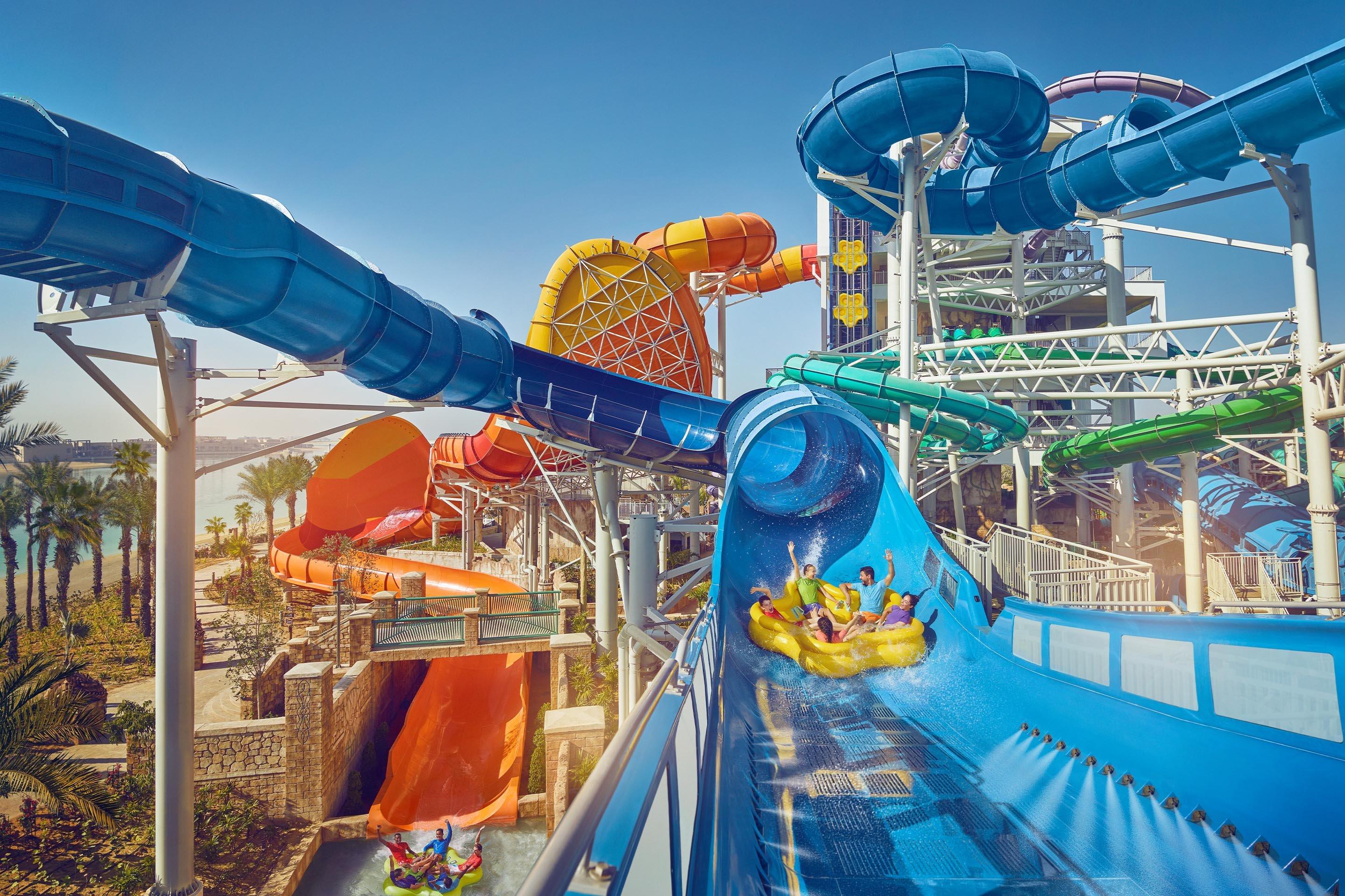 Aquaventure World | Best Waterpark In Dubai