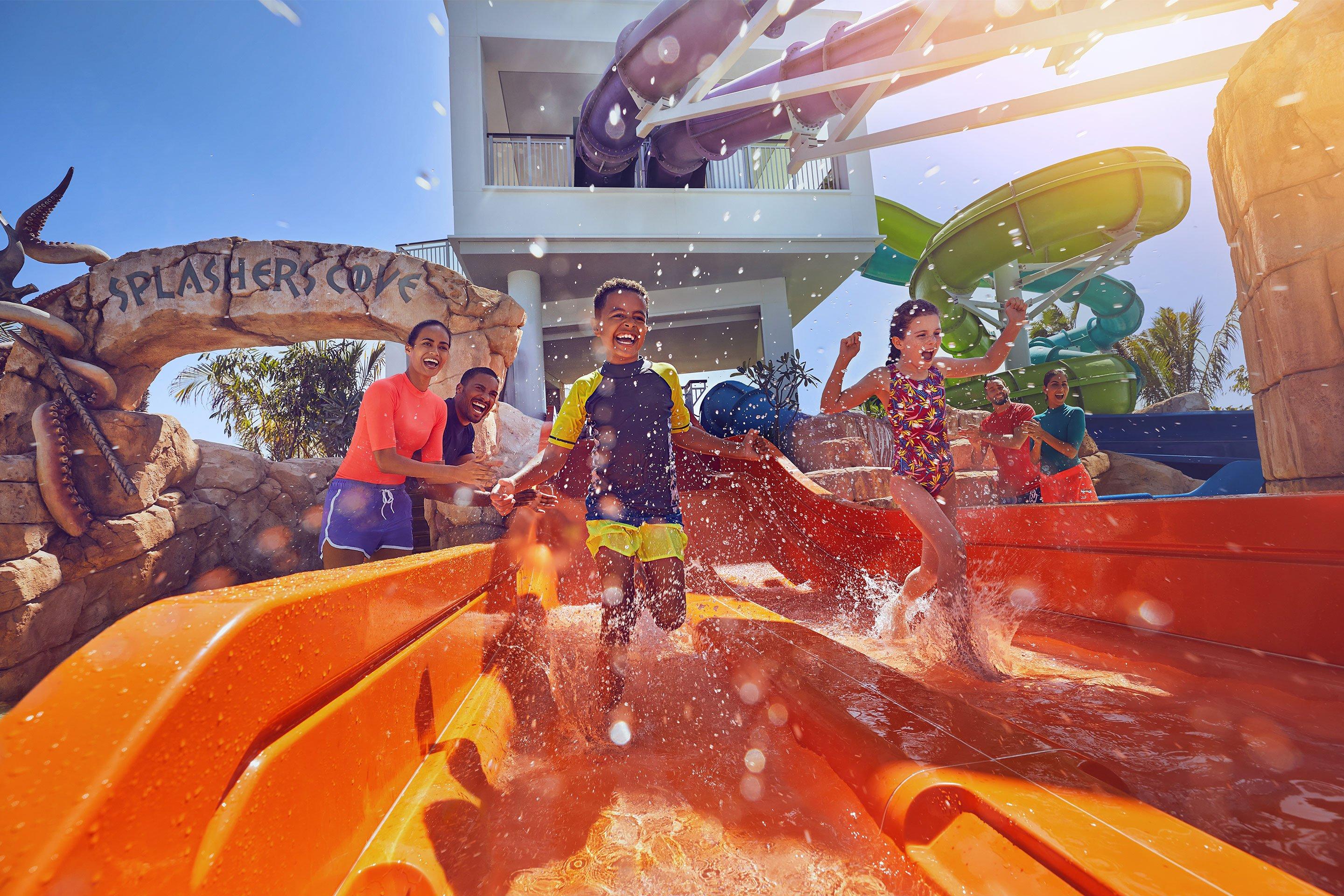 Aquaventure Waterpark Splashers Cove Lava Falls