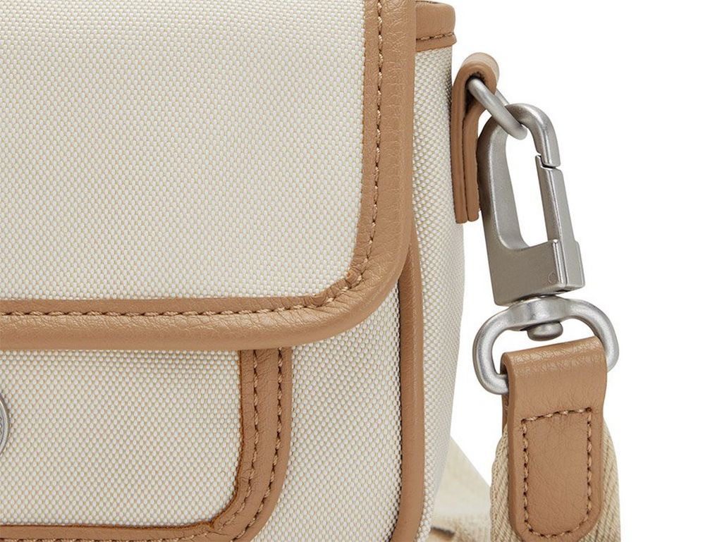 Straw Tan | Kipling