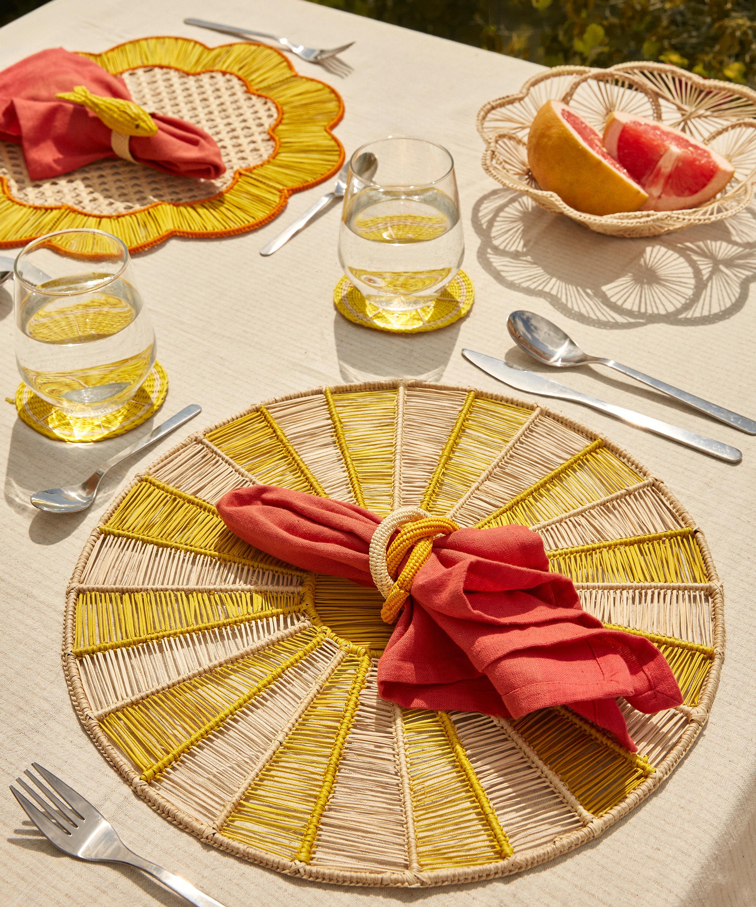 Outdoor Entertaining Ideas to Impress Your Guests This Summer