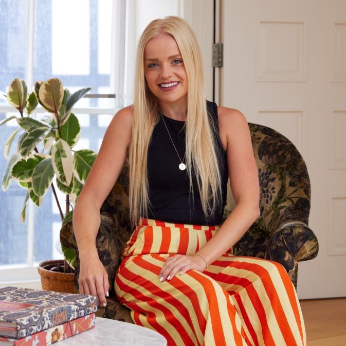 Emily - Personal Shopper