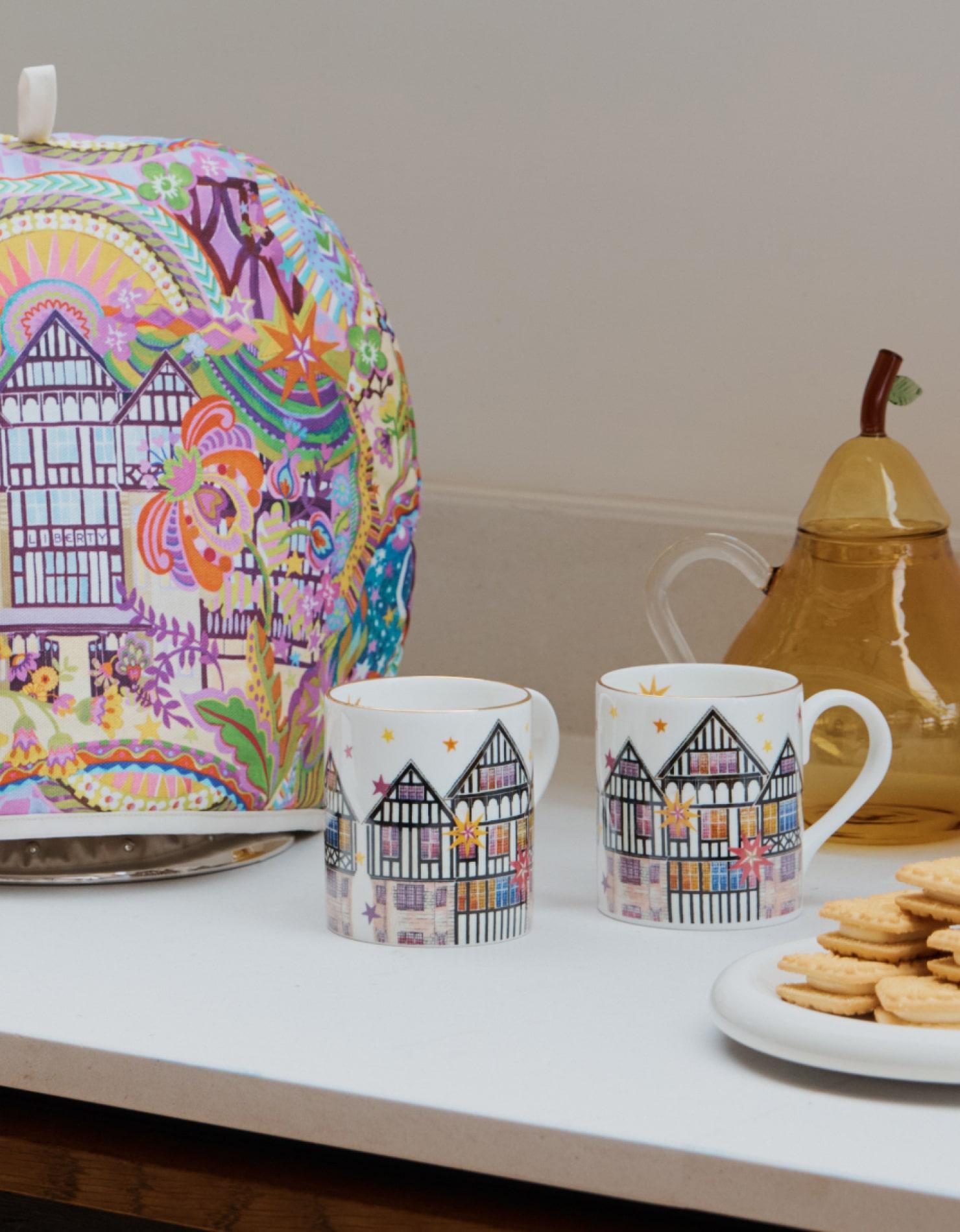 LIBERTY LONDON LEONTINE テーブルクロス ネイビー