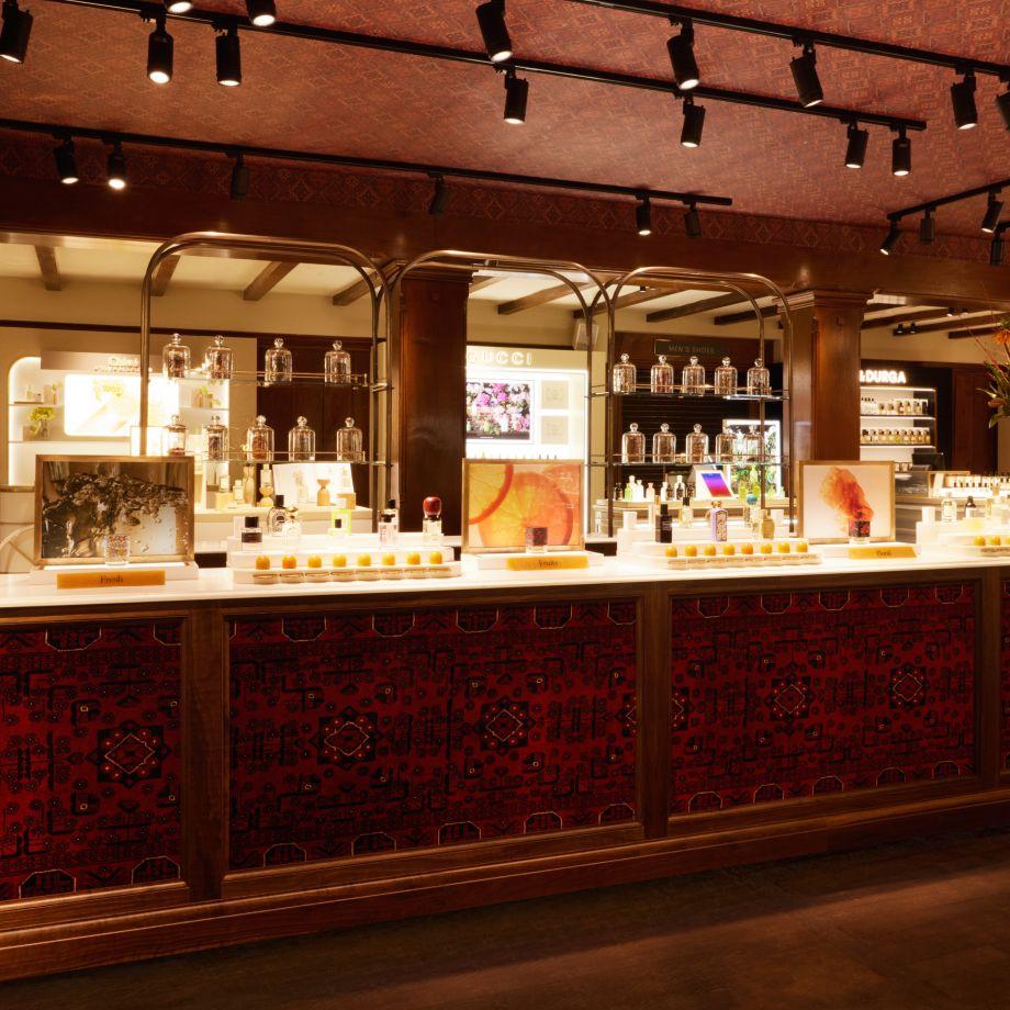 The Fragrance Lounge – Fragrance Concierge