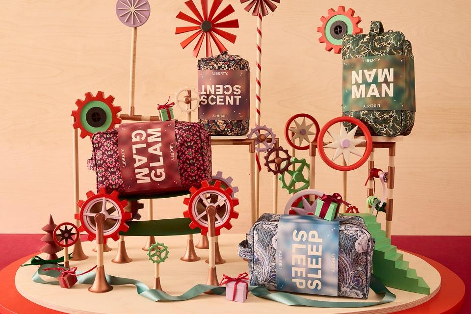 Christmas Kits, Beauty Sets & Beyond