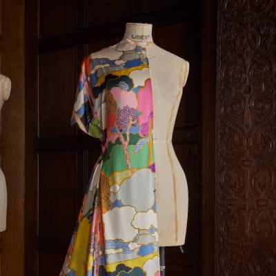 Elegant Silks 